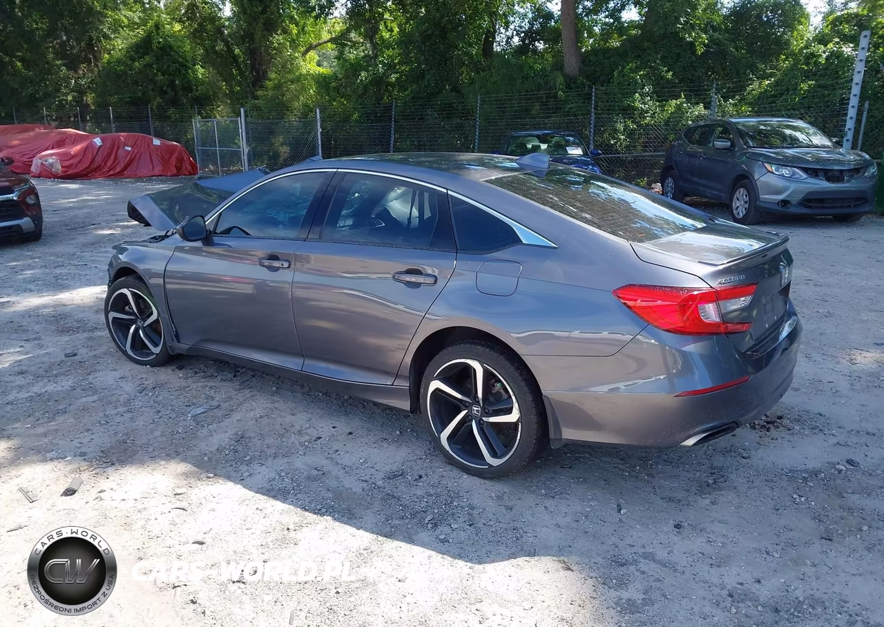 2018 Honda Accord Sport VIN:1HGCV1F31JA001306 - 3