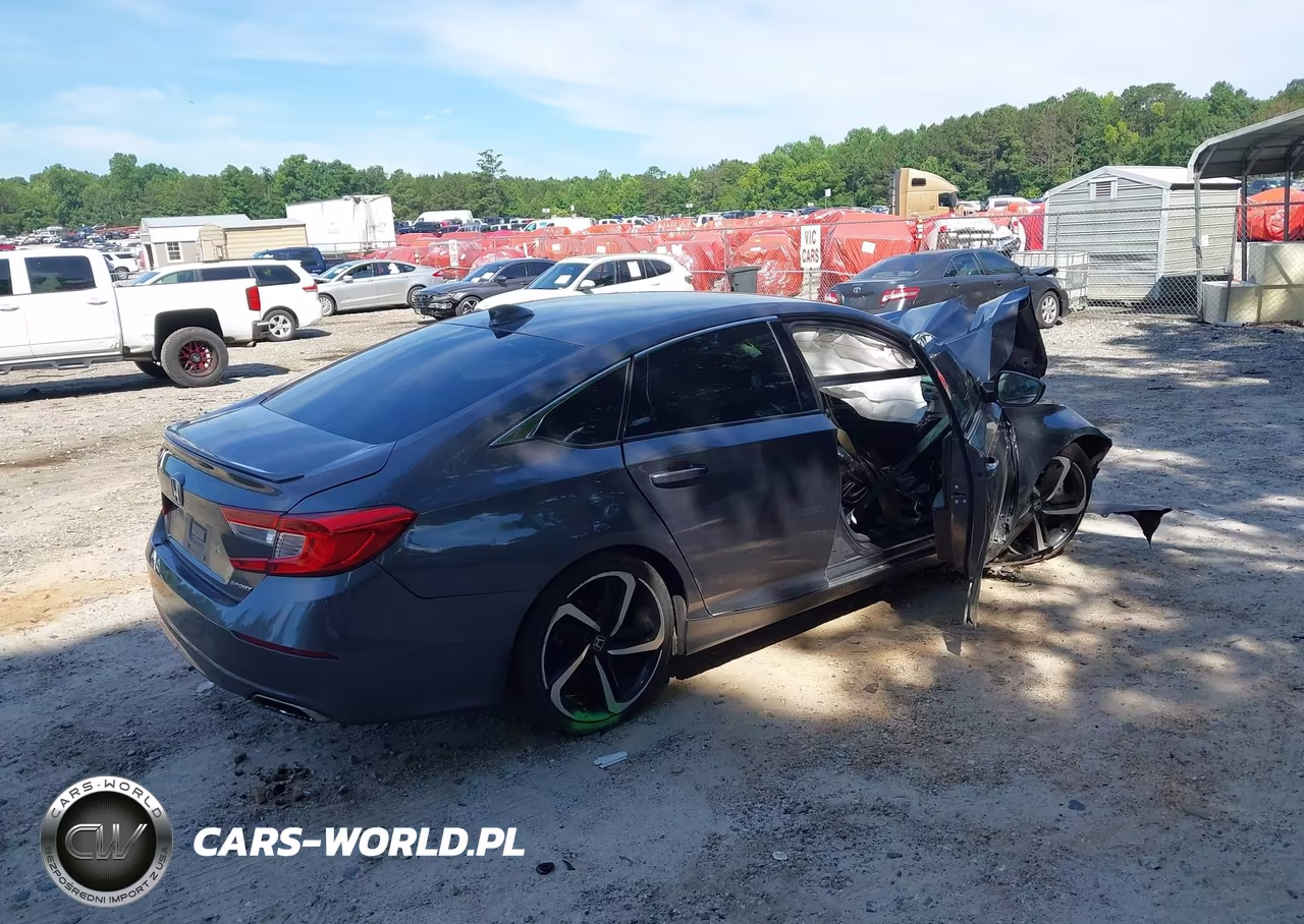 2018 Honda Accord Sport VIN:1HGCV1F31JA001306 - 4
