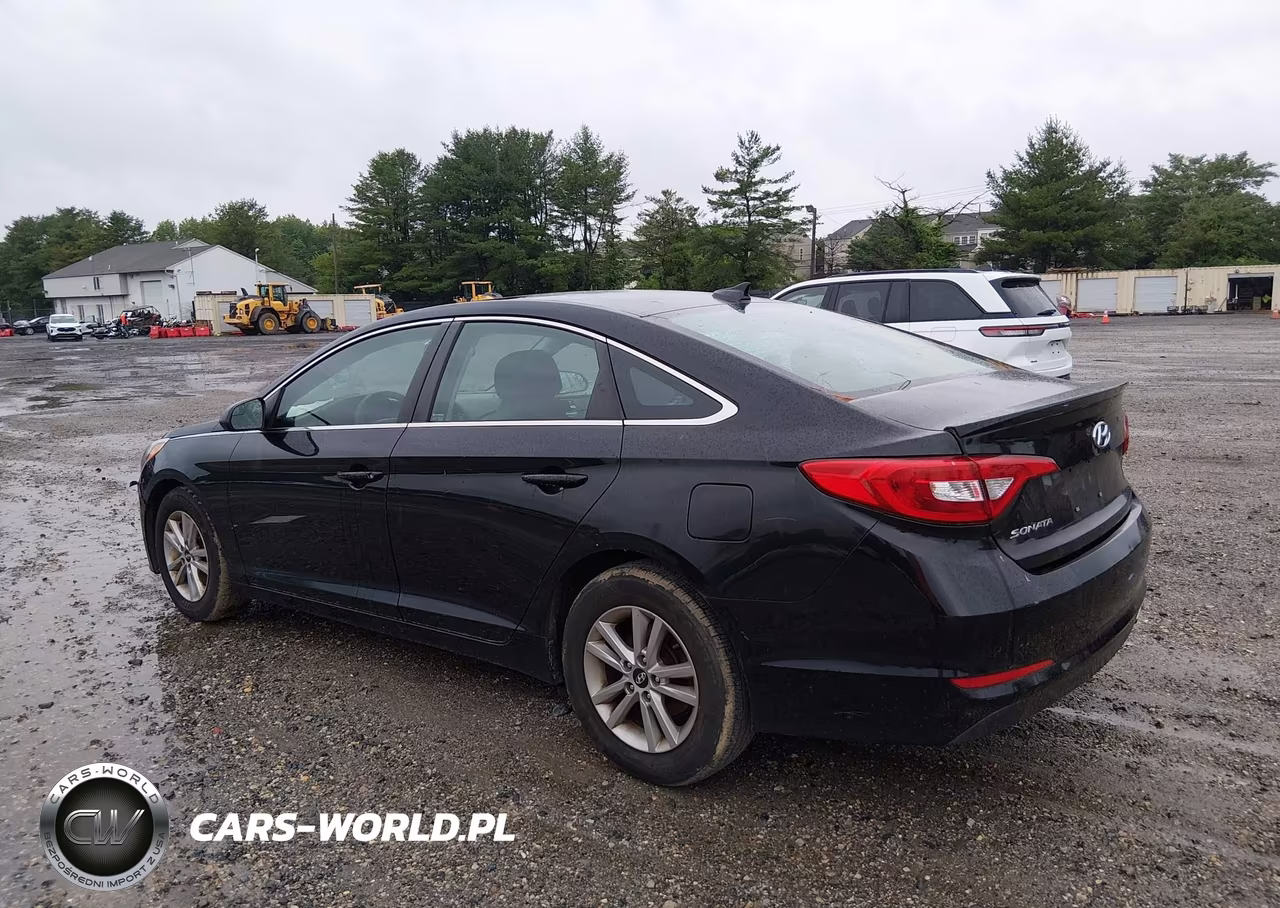 2015 Hyundai Sonata Se VIN:5NPE24AF8FH082890 - 3