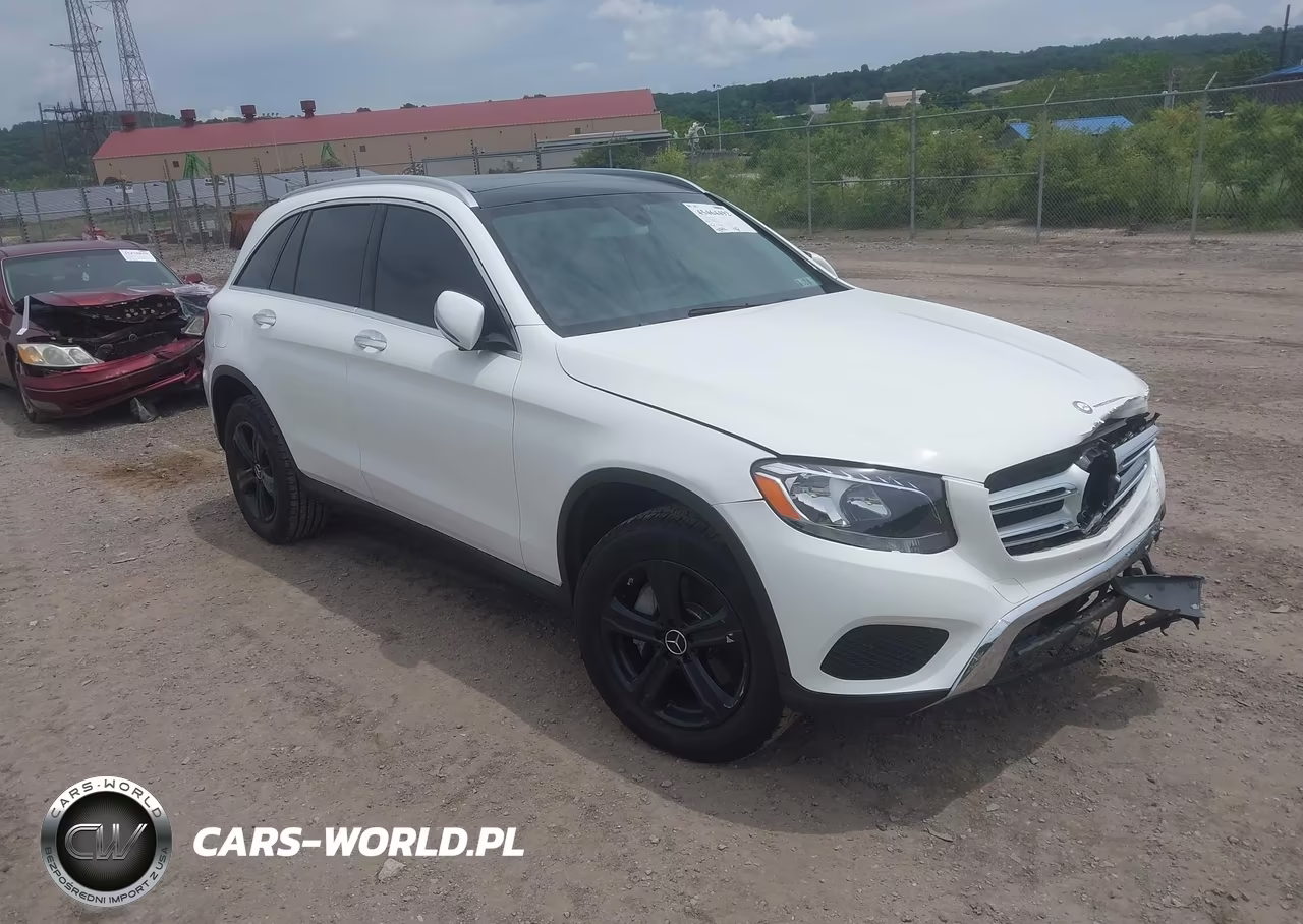 2016 Mercedes-Benz Glc 300 4Matic – zdjęcie 1 z 17