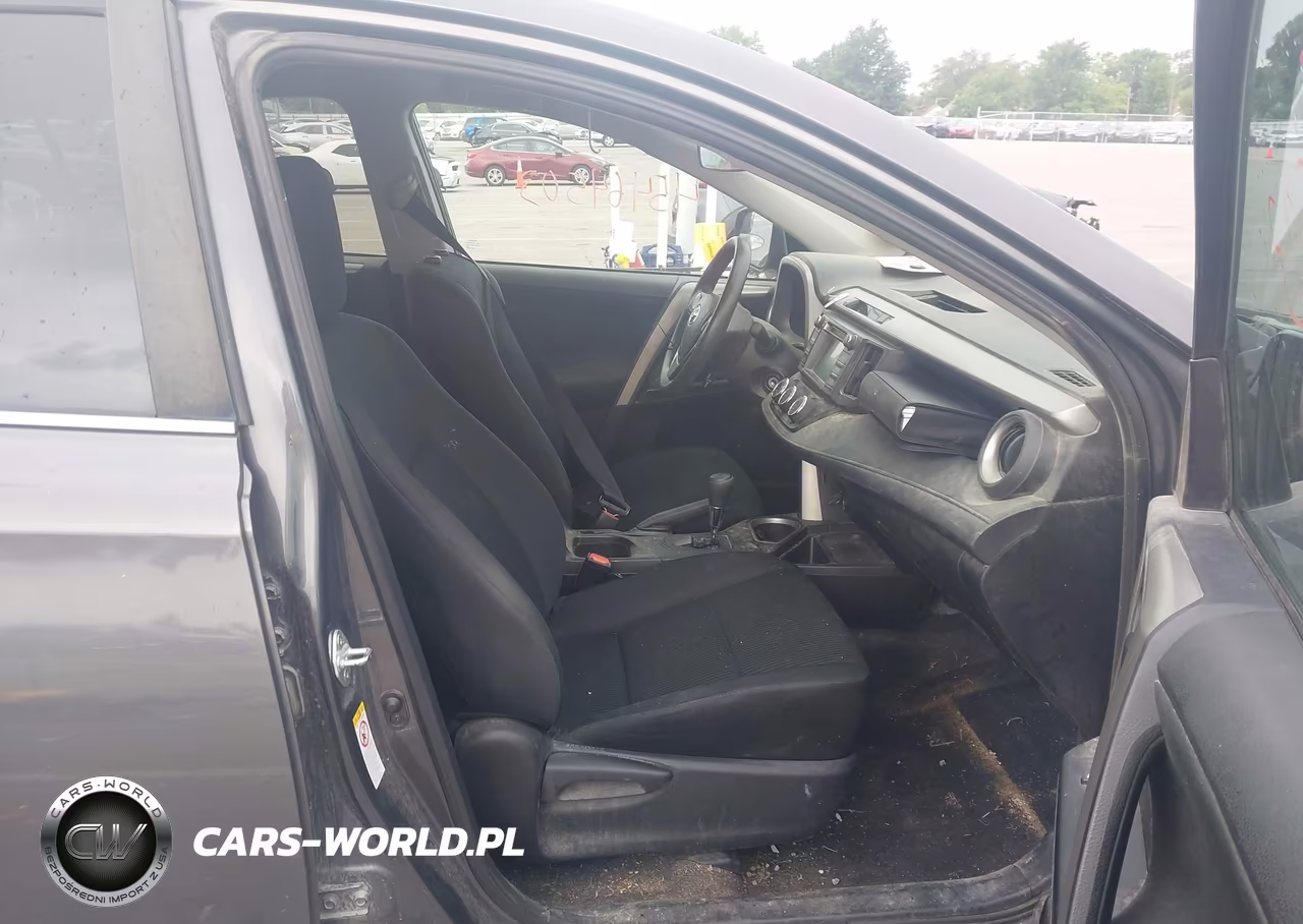 2017 Toyota Rav4 Le VIN:2T3BFREVXHW615467 - 5