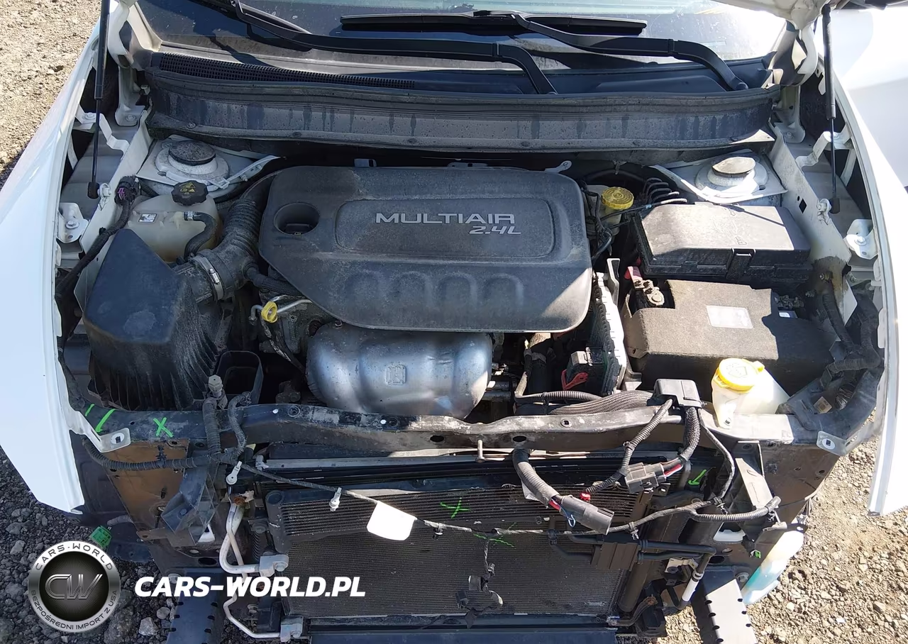 2016 Jeep Cherokee Altitude VIN:1C4PJLCB7GW107743 - 10