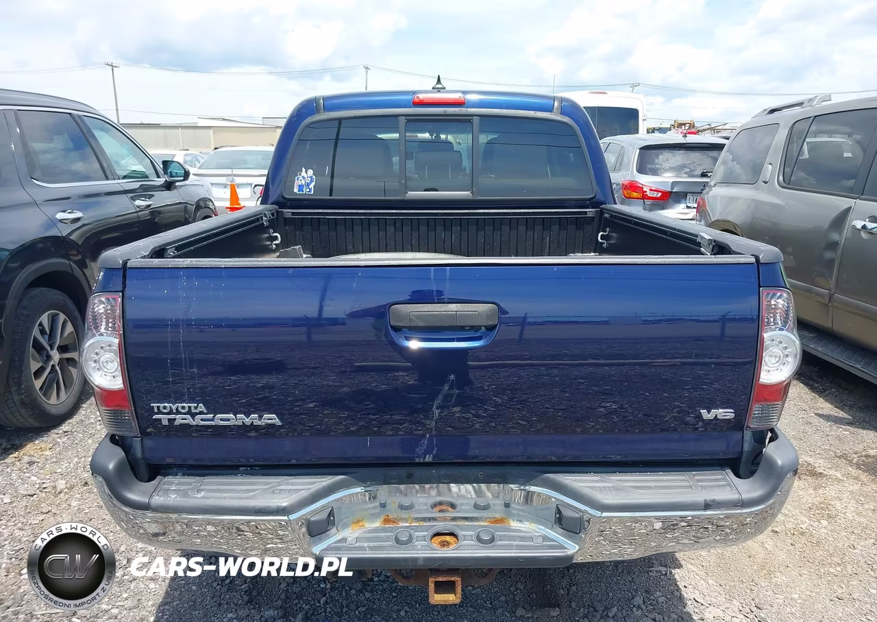 2013 Toyota Tacoma Base V6 VIN:3TMLU4EN3DM110864 - 17