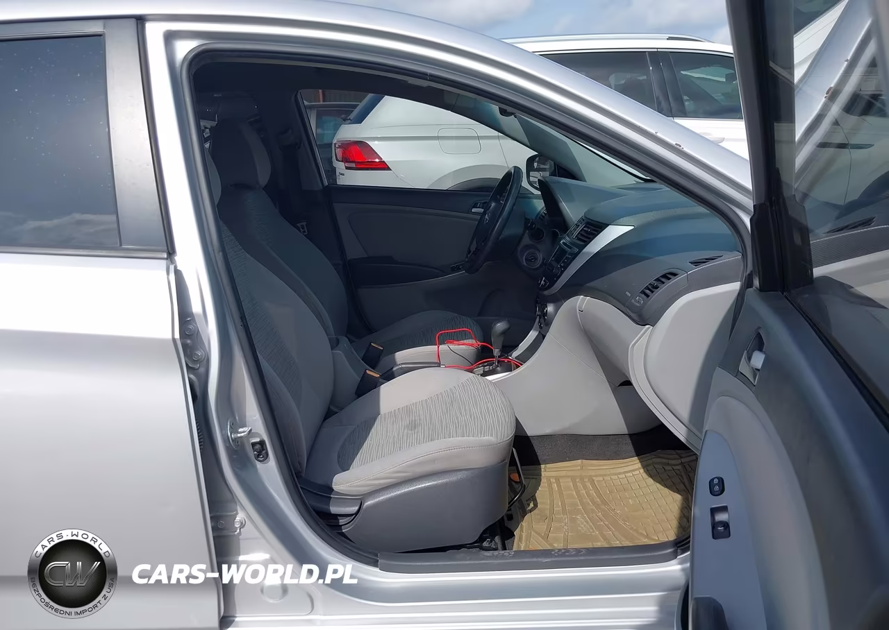 2015 Hyundai Accent Gls VIN:KMHCT4AE7FU806386 - 5
