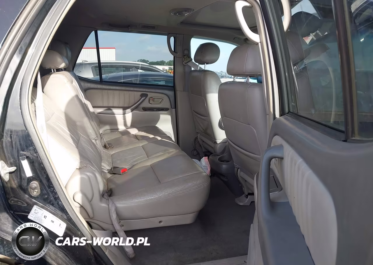2004 Toyota Sequoia Limited V8 VIN:5TDZT38A44S208799 - 8