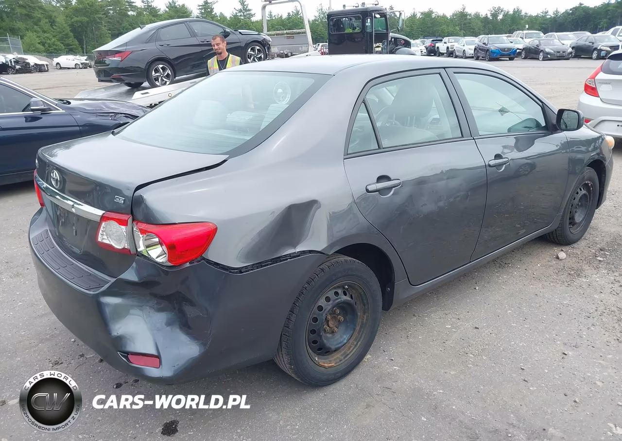 2011 Toyota Corolla Le VIN:2T1BU4EE3BC660034 - 4
