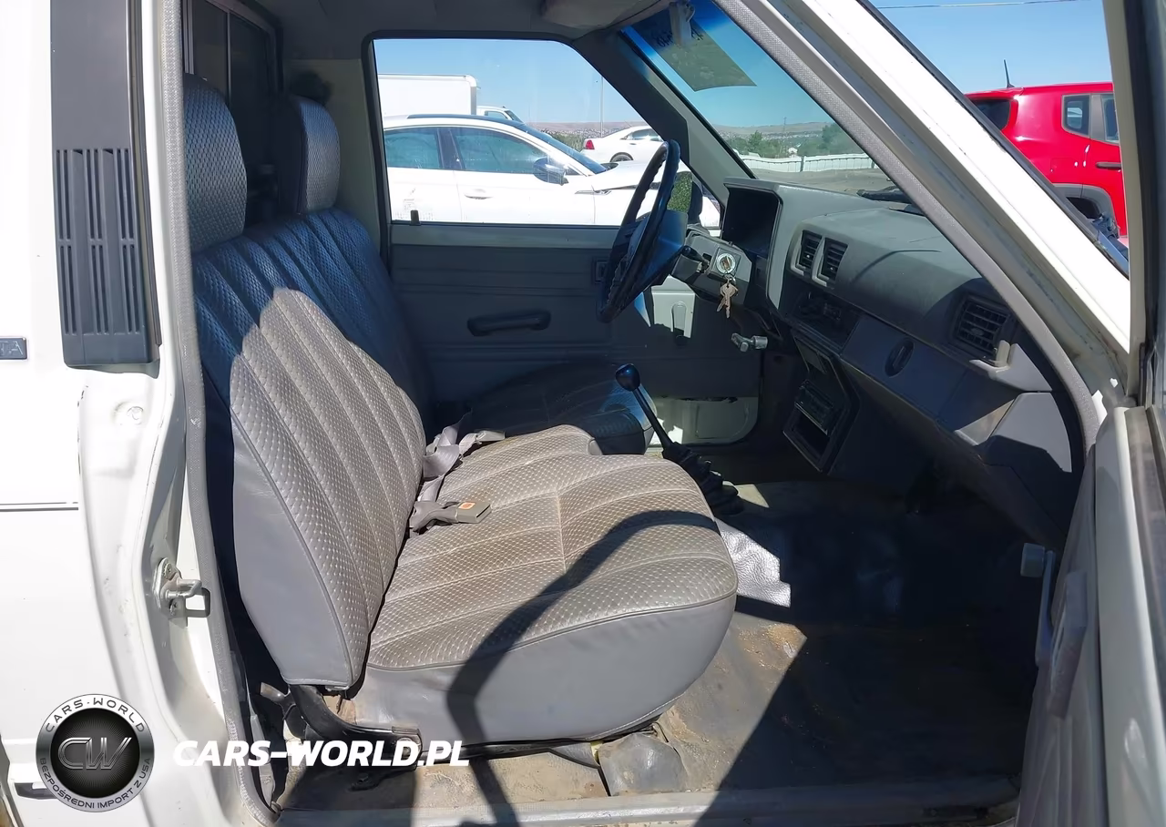 1986 Toyota Pickup 1-2 Ton Rn55 VIN:JT4RN55R6G0179507 - 5