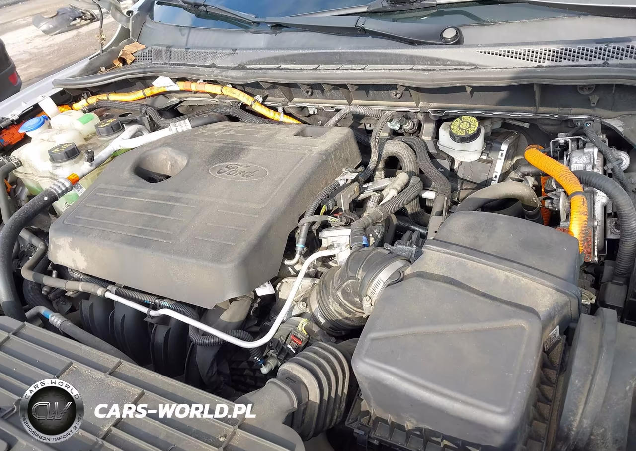 2020 Ford Escape Titanium Hybrid VIN:1FMCU9DZ3LUB01069 - 10