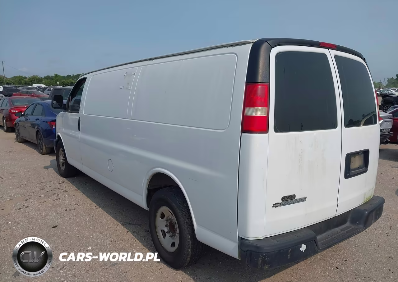 2008 Chevrolet Express Cargo Van Work Van VIN:1GCGG29K581163081 - 3