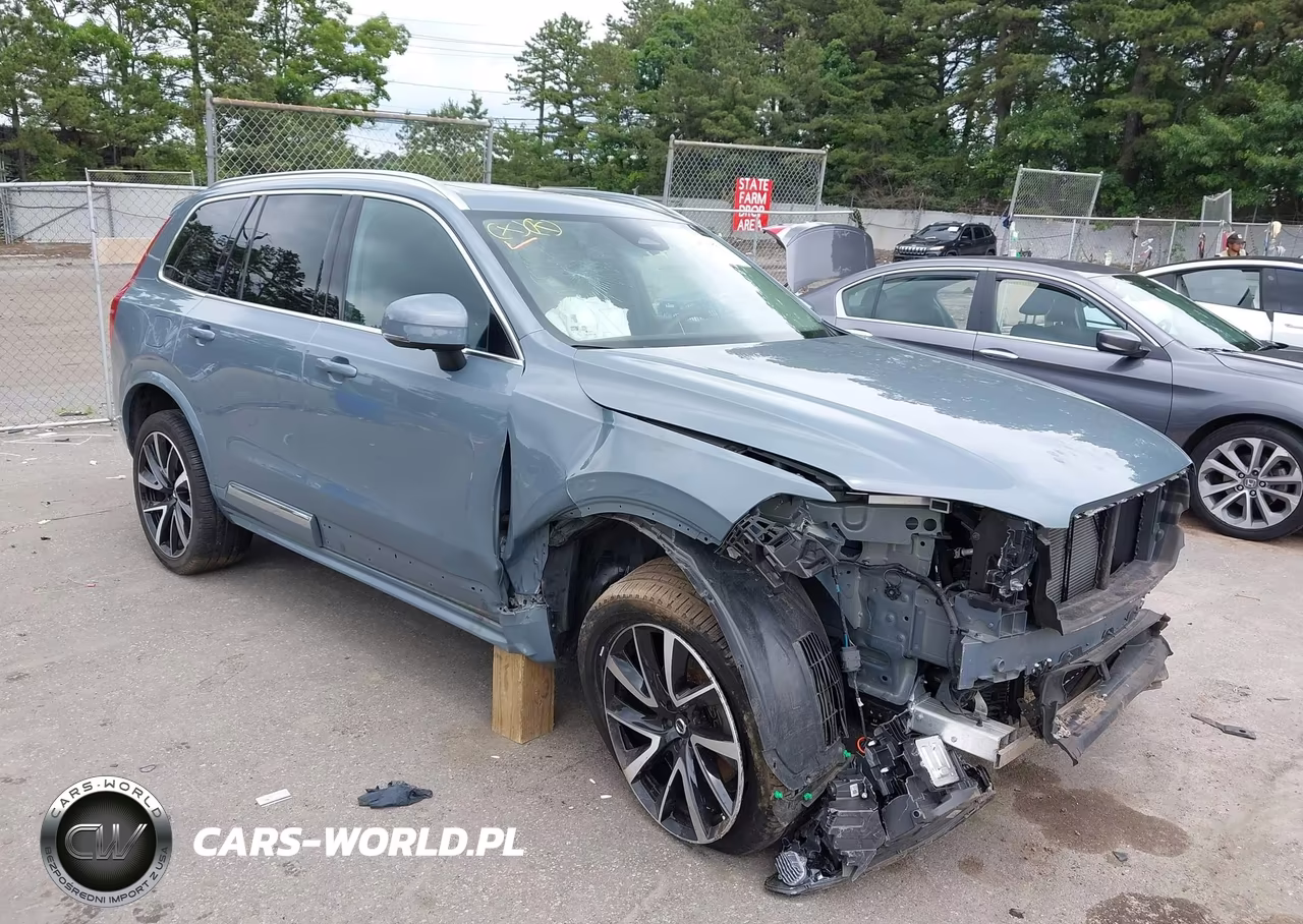 2023 Volvo Xc90 B6 Plus 7-Seater – zdjęcie 1 z 18