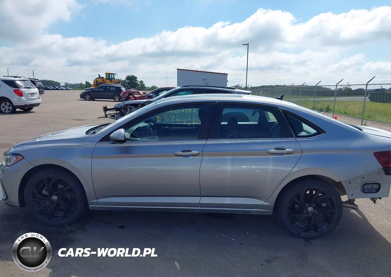 2025 Volkswagen Jetta 1.5T Se VIN:3VW7X7BU9SM011840 - 15