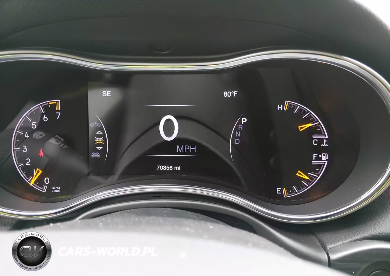 2020 Jeep Grand Cherokee Laredo E 4X4 VIN:1C4RJFAG4LC165524 - 7