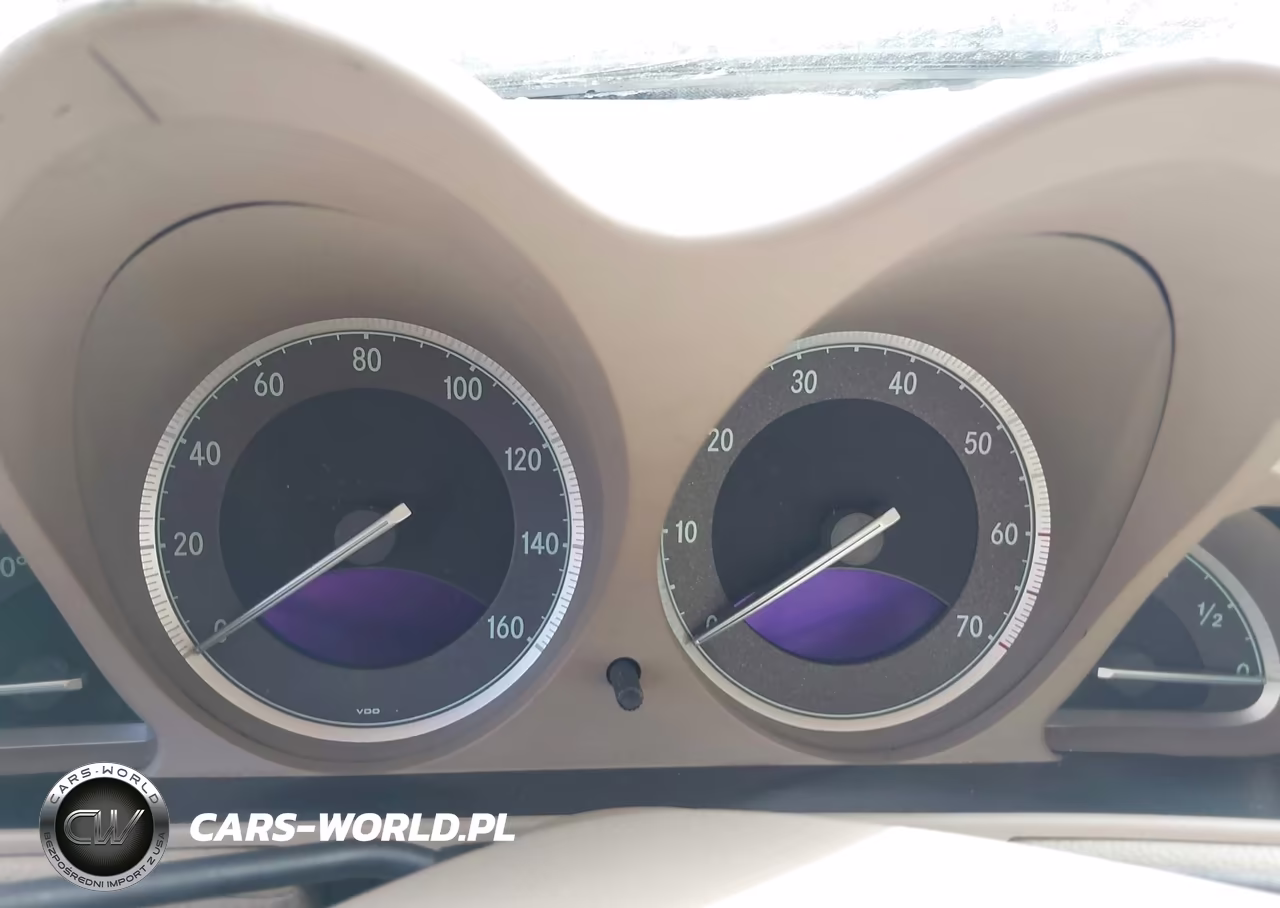 2003 Mercedes-Benz Sl 500 VIN:WDBSK75F23F040640 - 7