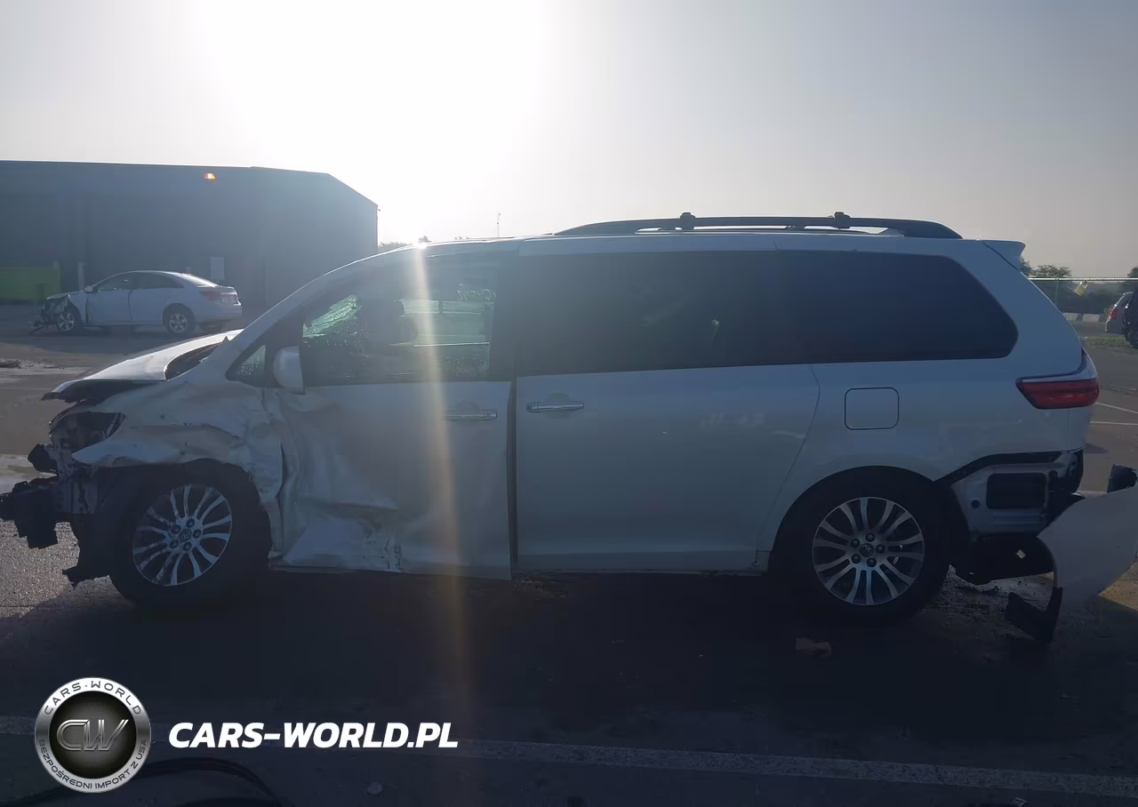 2019 Toyota Sienna Xle 8 Passenger VIN:5TDYZ3DC2KS993712 - 15