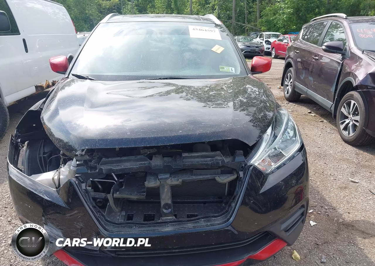 2019 Nissan Kicks S VIN:3N1CP5CU0KL555091 - 13