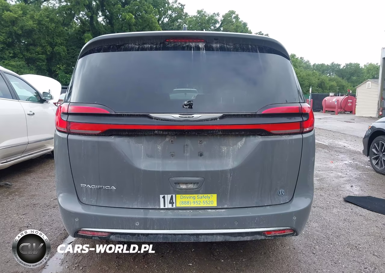 2024 Chrysler Pacifica Touring L VIN:2C4RC1BG6RR203394 - 14