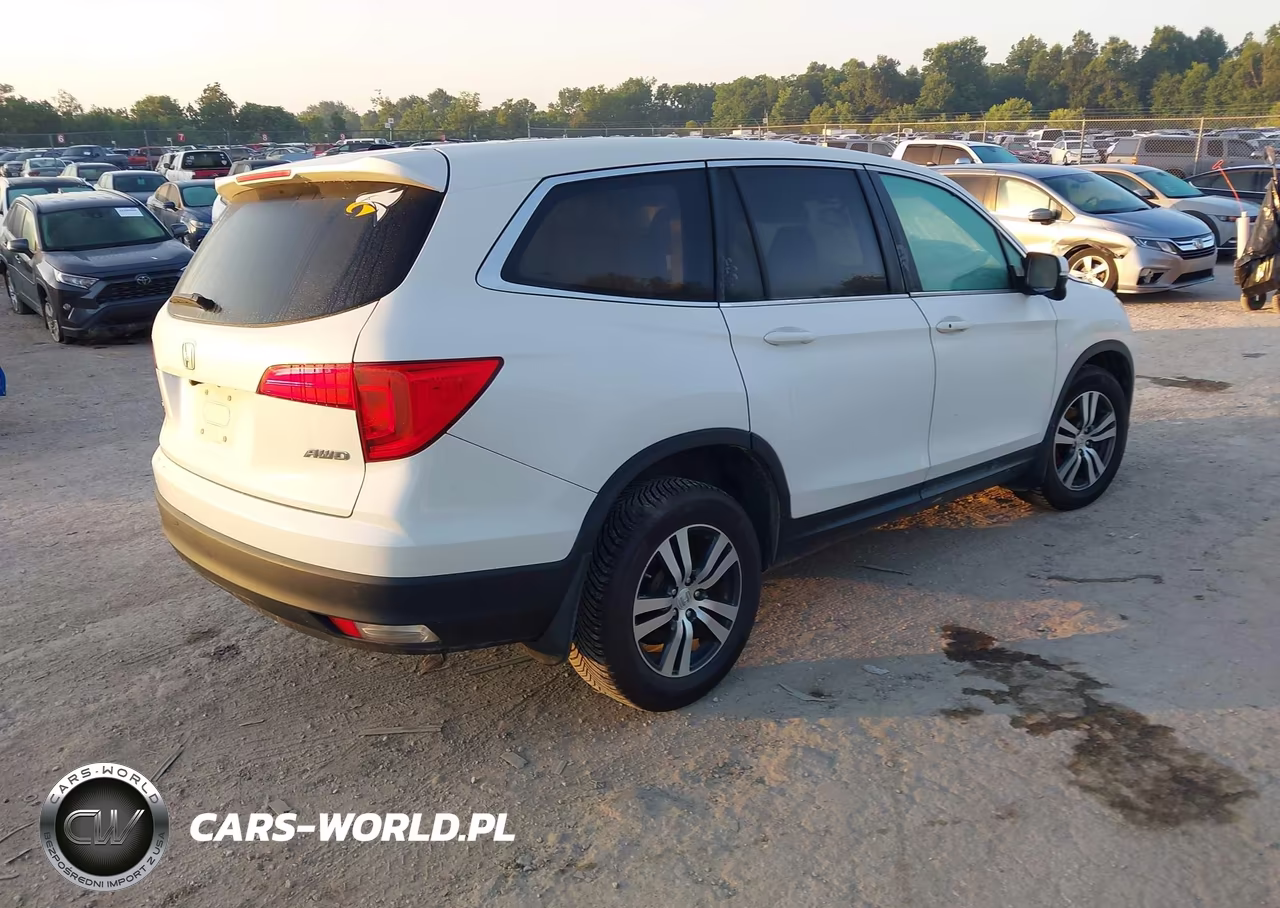 2018 Honda Pilot Ex-L VIN:5FNYF6H89JB070047 - 4