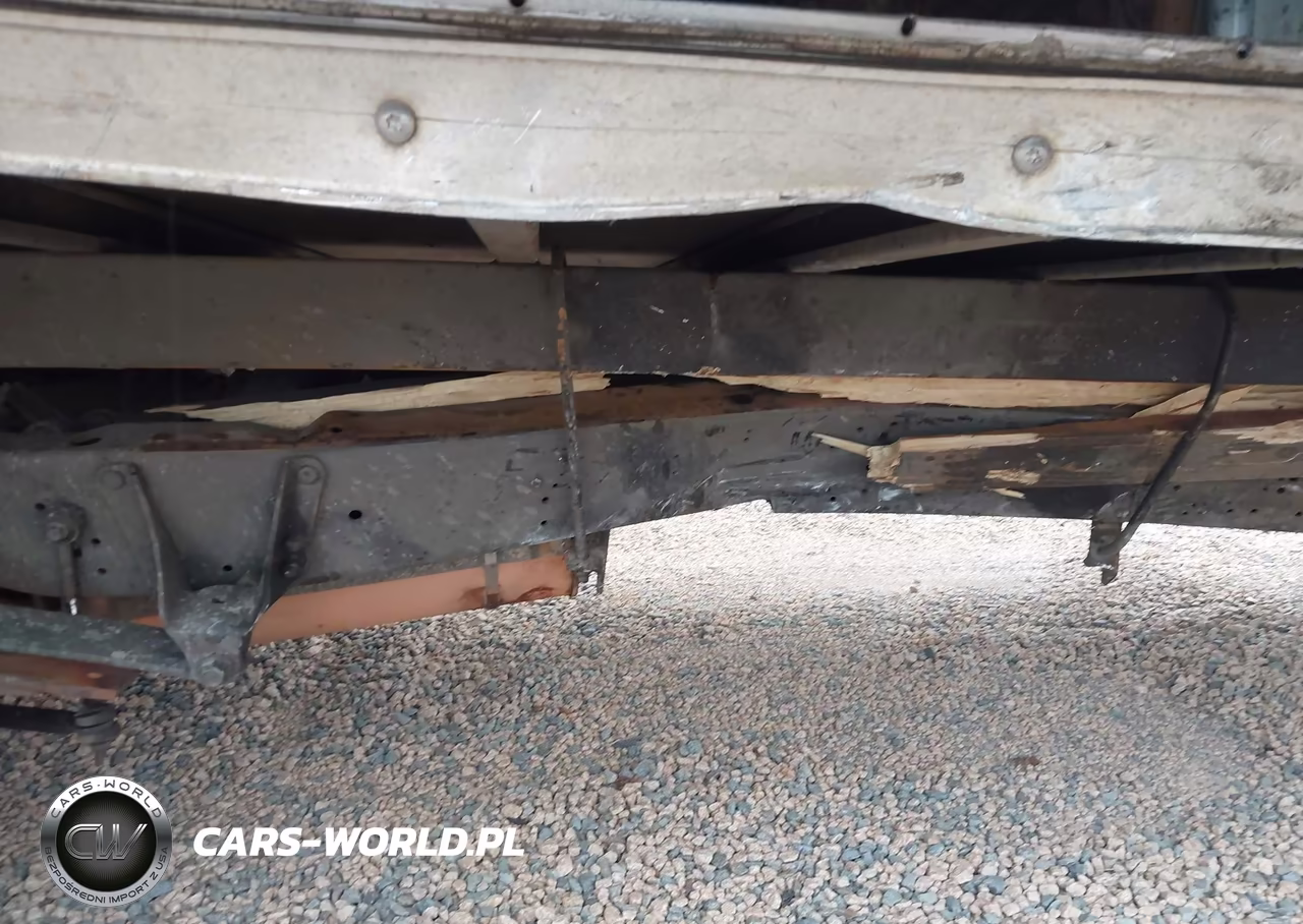 2019 Ford E-350 Cutaway VIN:1FDWE3F60KDC65176 - 11