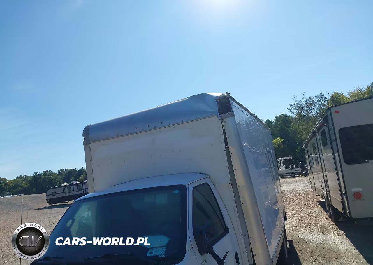 2019 Ford E-350 Cutaway VIN:1FDWE3F60KDC65176 - 17