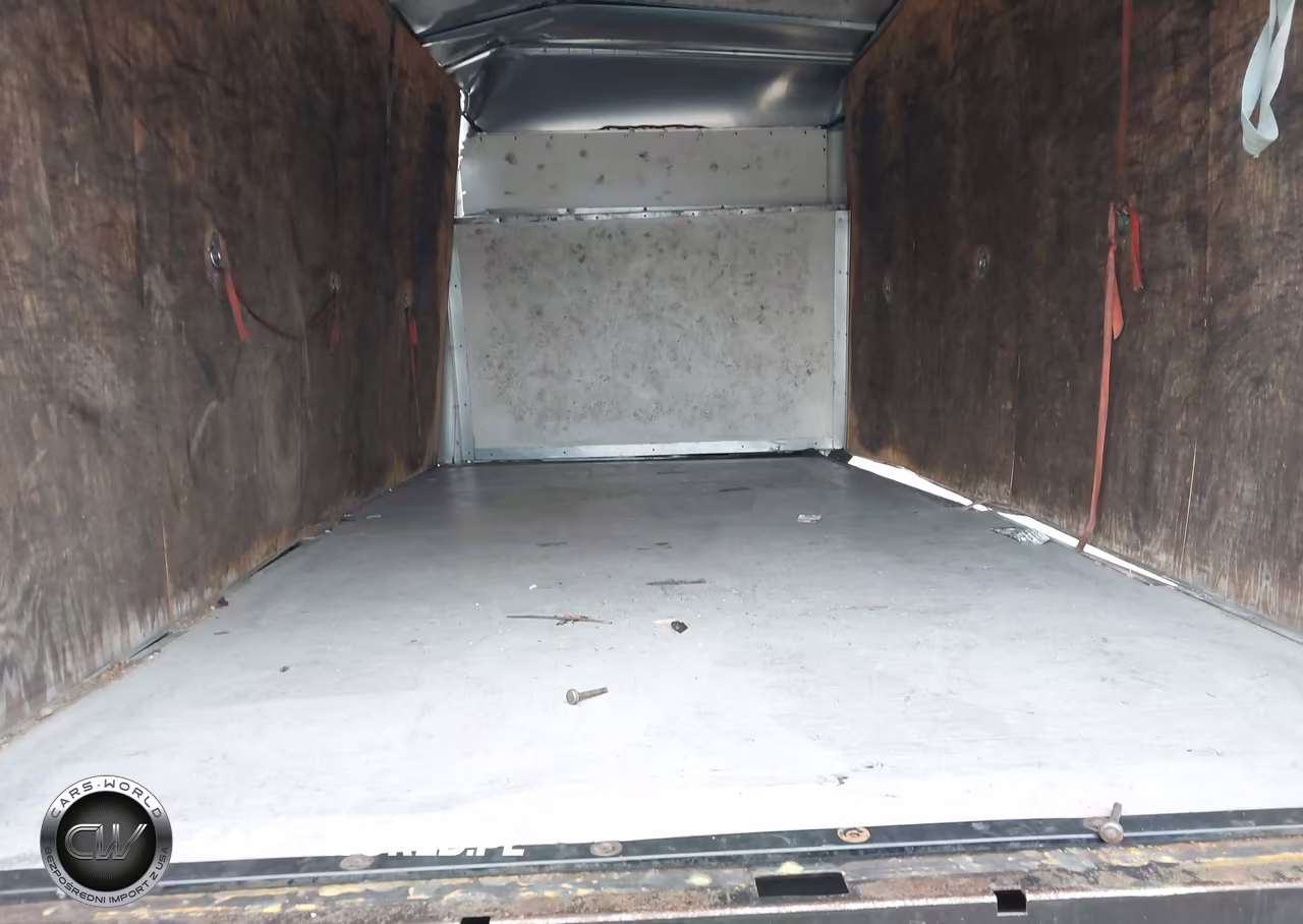 2019 Ford E-350 Cutaway VIN:1FDWE3F60KDC65176 - 7