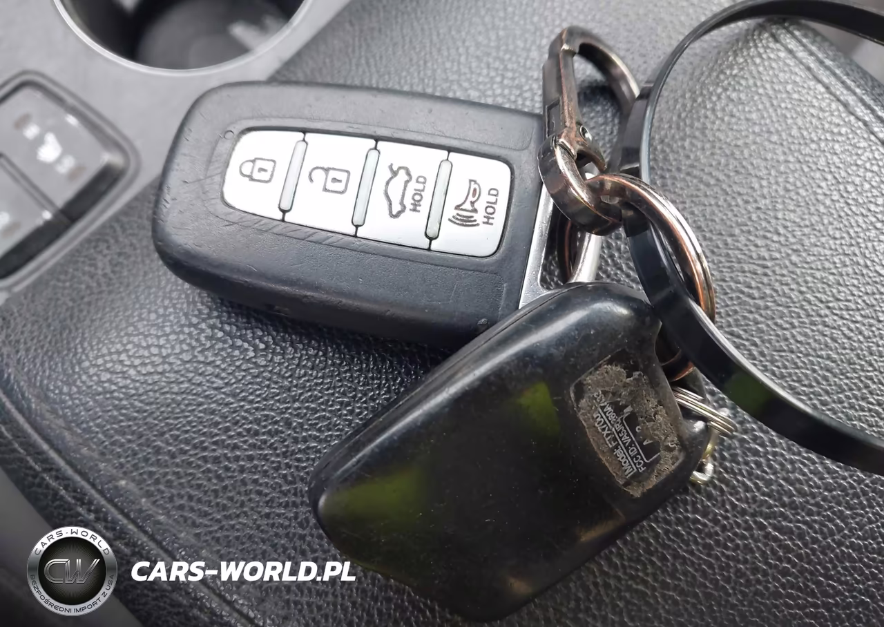 2012 Hyundai Sonata Hybrid VIN:KMHEC4A41CA060806 - 11