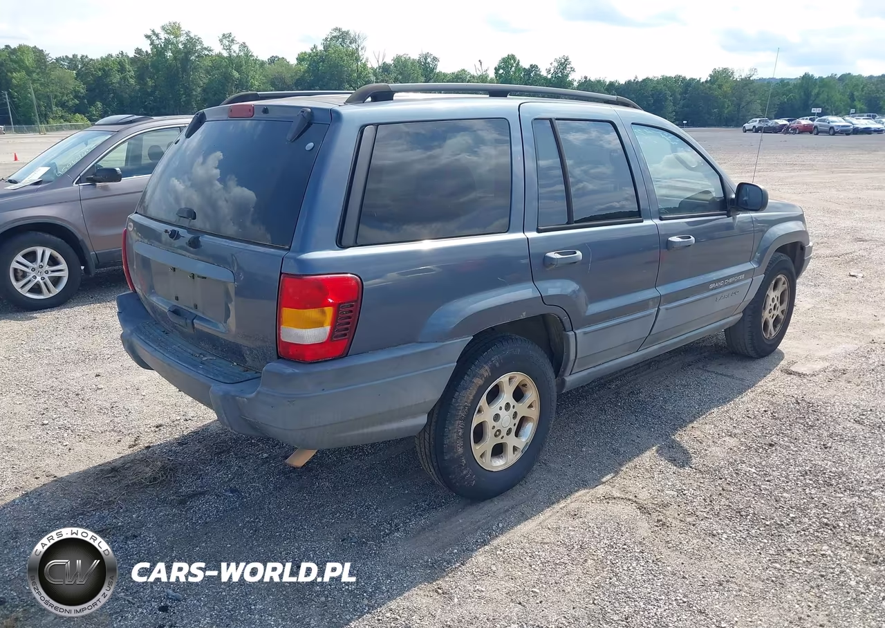 2003 Jeep Grand Cherokee Laredo VIN:1J4GX48S53C500594 - 4