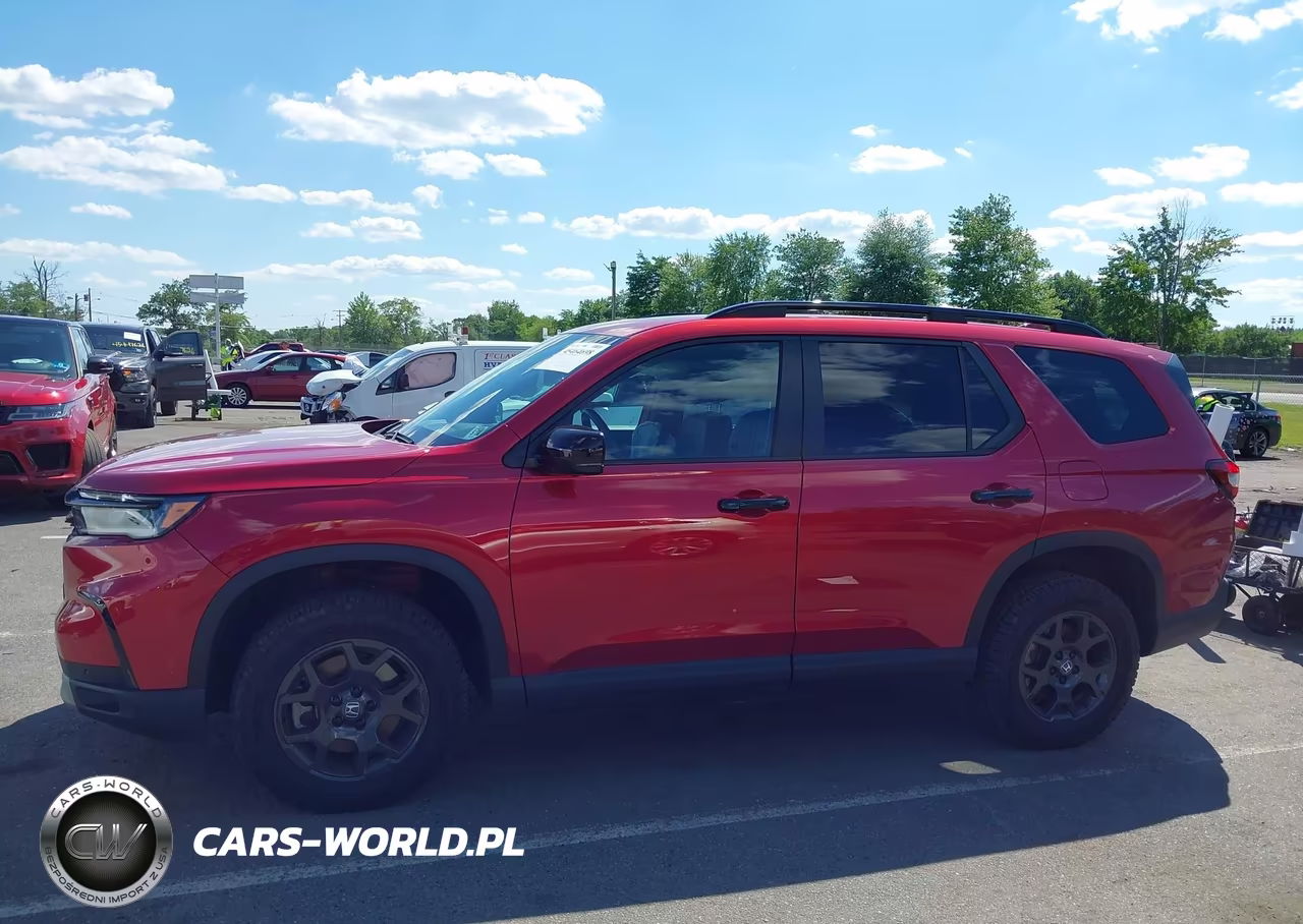 2025 Honda Pilot Trailsport VIN:5FNYG1H64SB109370 - 14