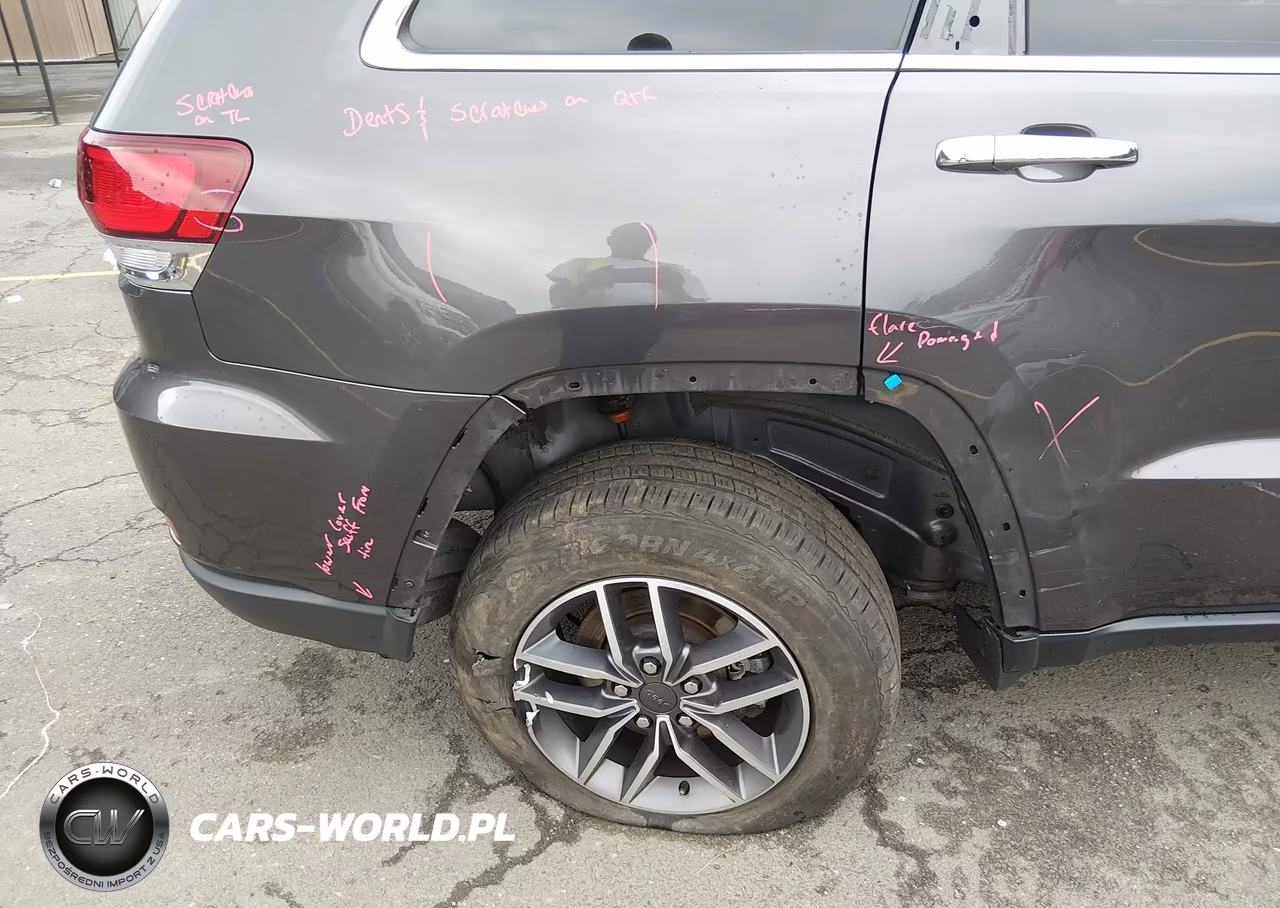 2021 Jeep Grand Cherokee Limited 4X4 VIN:1C4RJFBG1MC753834 - 18