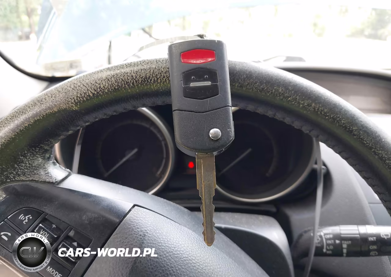 2011 Mazda Mazda3 S Sport VIN:JM1BL1K5XB1438942 - 11