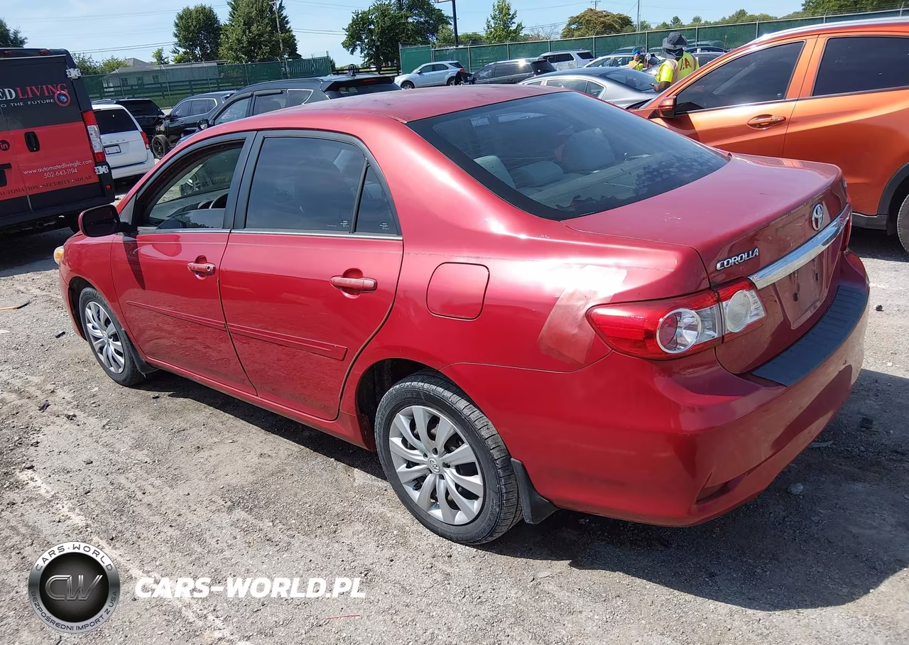 2013 Toyota Corolla Le VIN:2T1BU4EE4DC010132 - 3