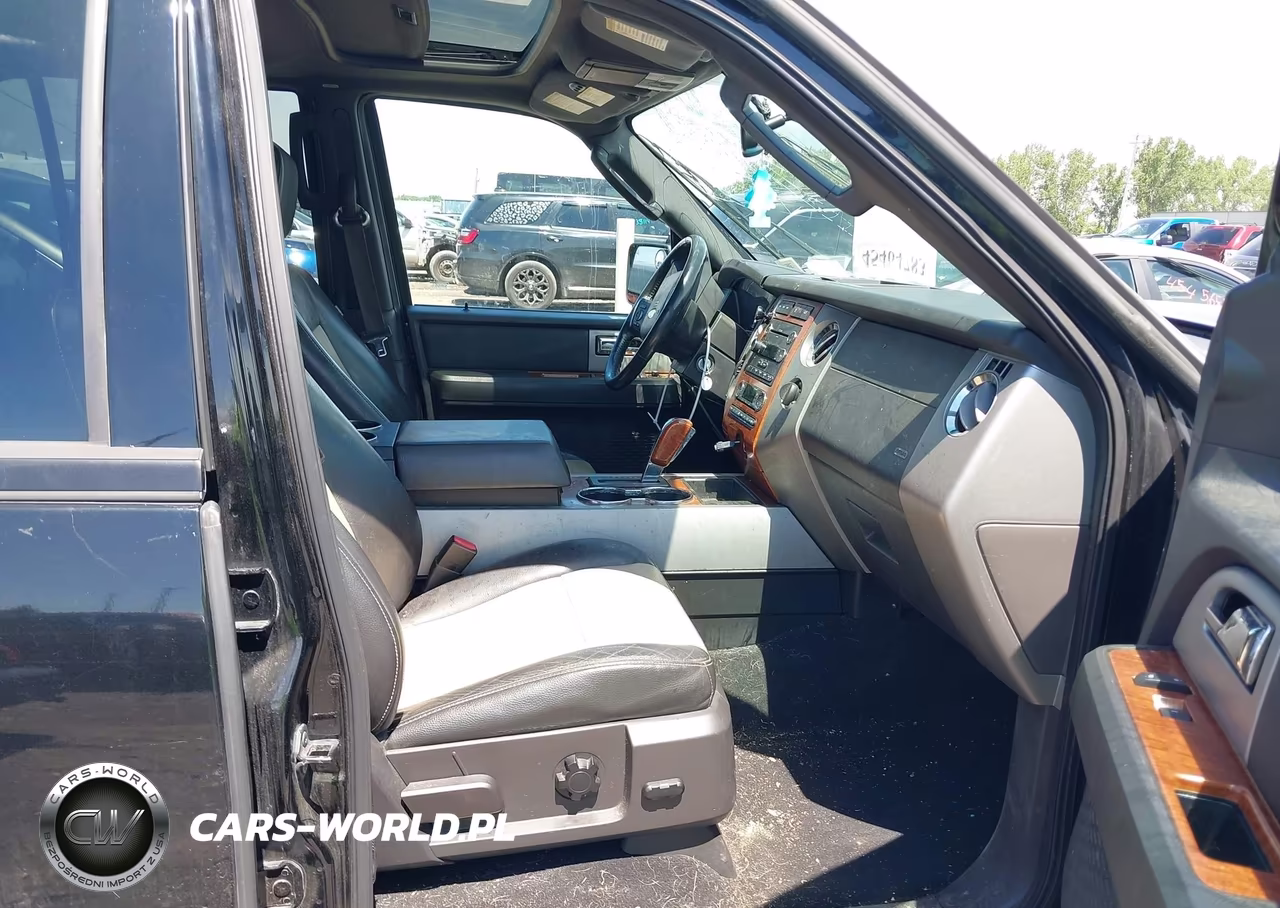 2008 Ford Expedition Eddie Bauer-King Ranch VIN:1FMFU185X8LA24879 - 5