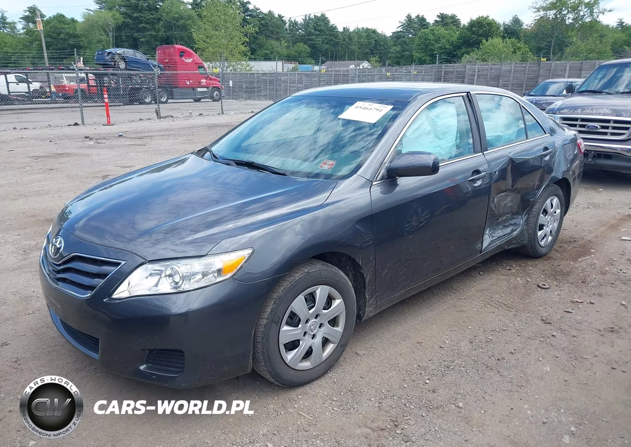 2010 Toyota Camry Le VIN:4T1BF3EKXAU018563 - 2