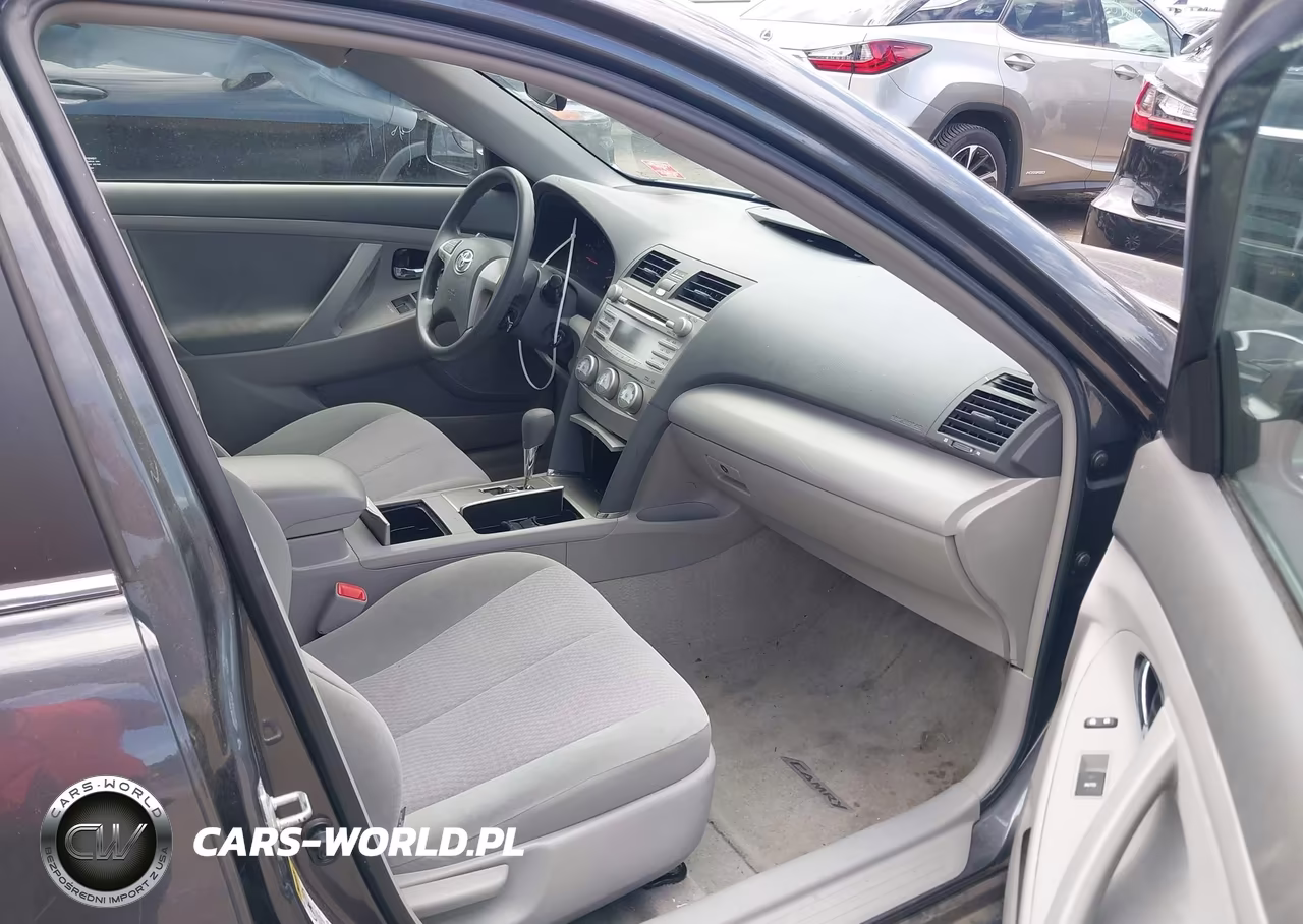 2010 Toyota Camry Le VIN:4T1BF3EKXAU018563 - 5