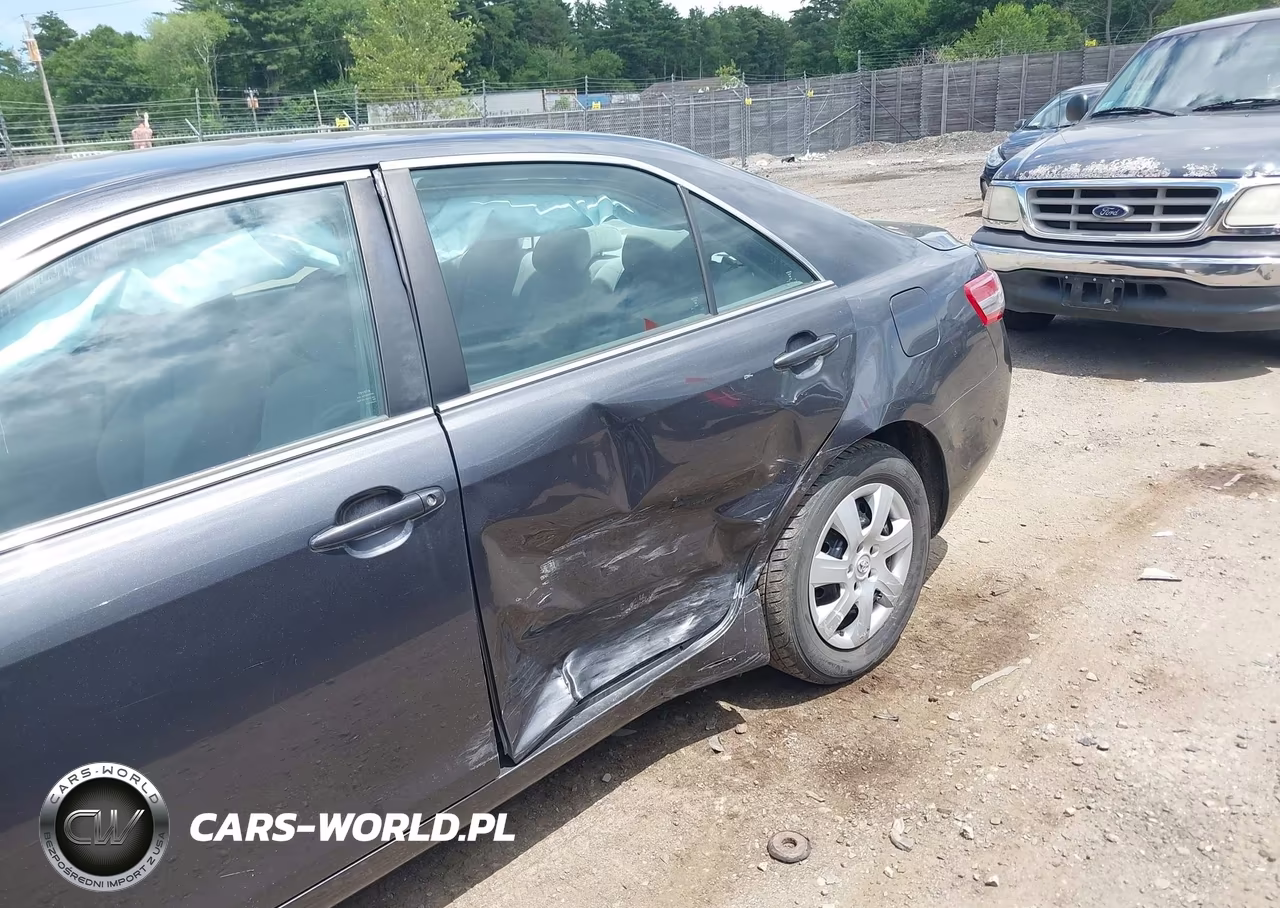 2010 Toyota Camry Le VIN:4T1BF3EKXAU018563 - 6