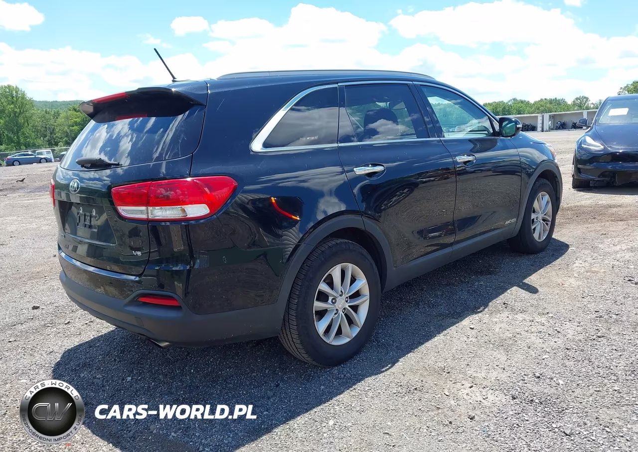 2017 Kia Sorento 3.3L Lx VIN:5XYPGDA53HG280658 - 4
