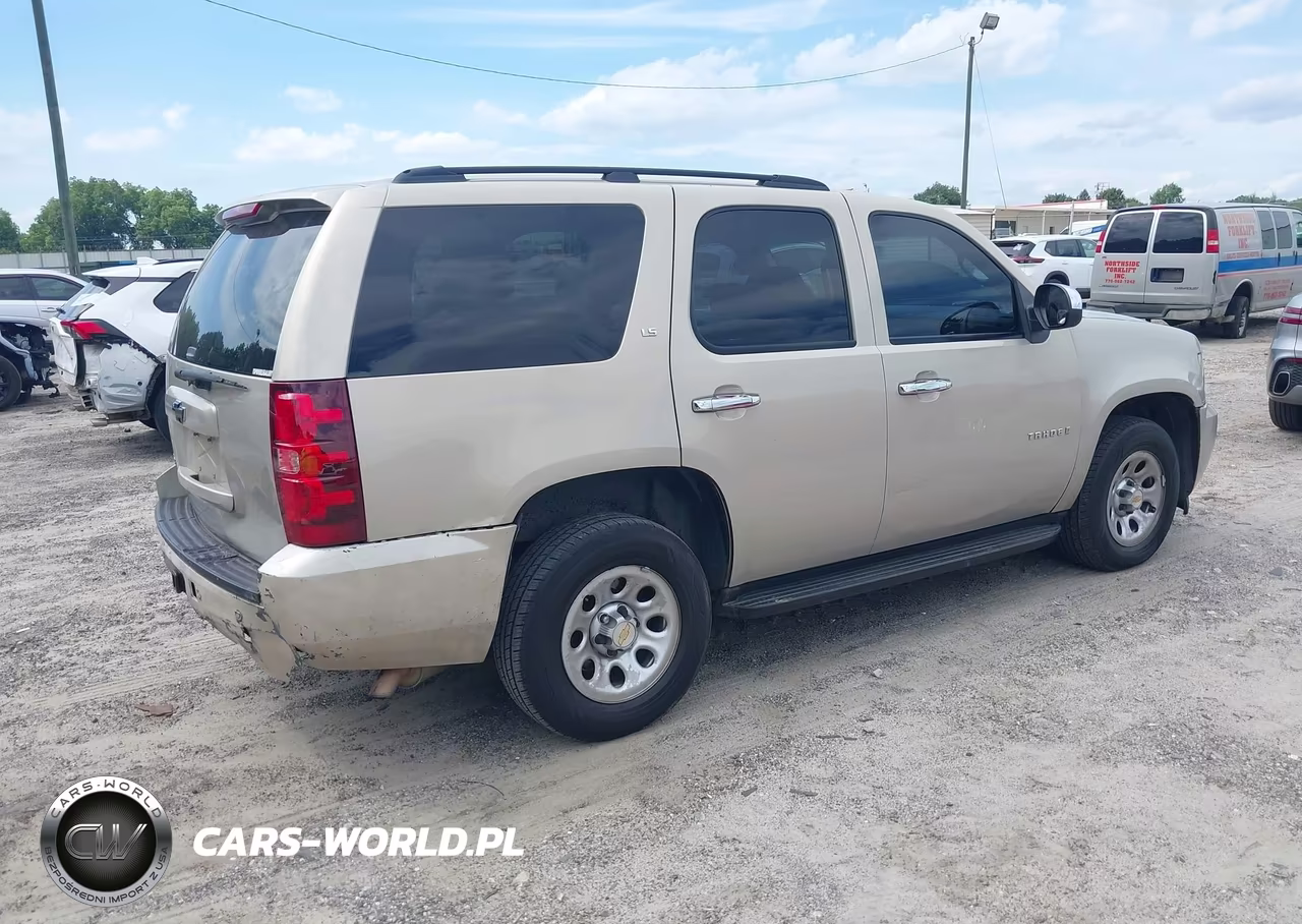 2008 Chevrolet Tahoe Ls VIN:1GNFC13C18R232831 - 4