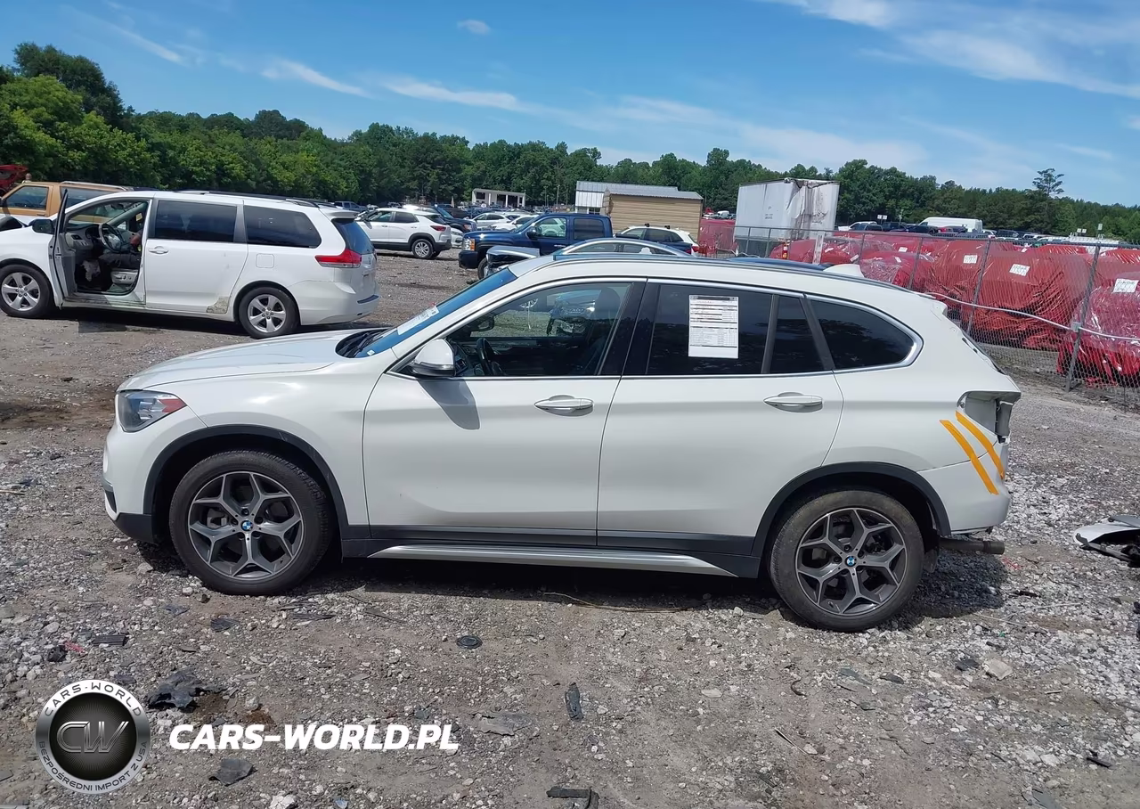 2018 BMW X1 Sdrive28I VIN:WBXHU7C36J5L07685 - 15