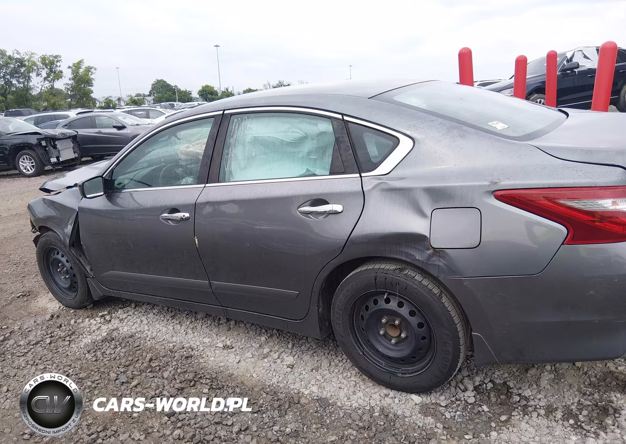 2018 Nissan Altima 2.5 S VIN:1N4AL3AP6JC228549 - 14