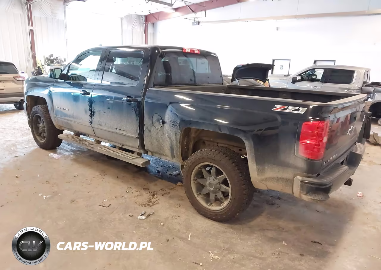 2017 Chevrolet Silverado 1500 Lt VIN:1GCUKREC4HF244729 - 3