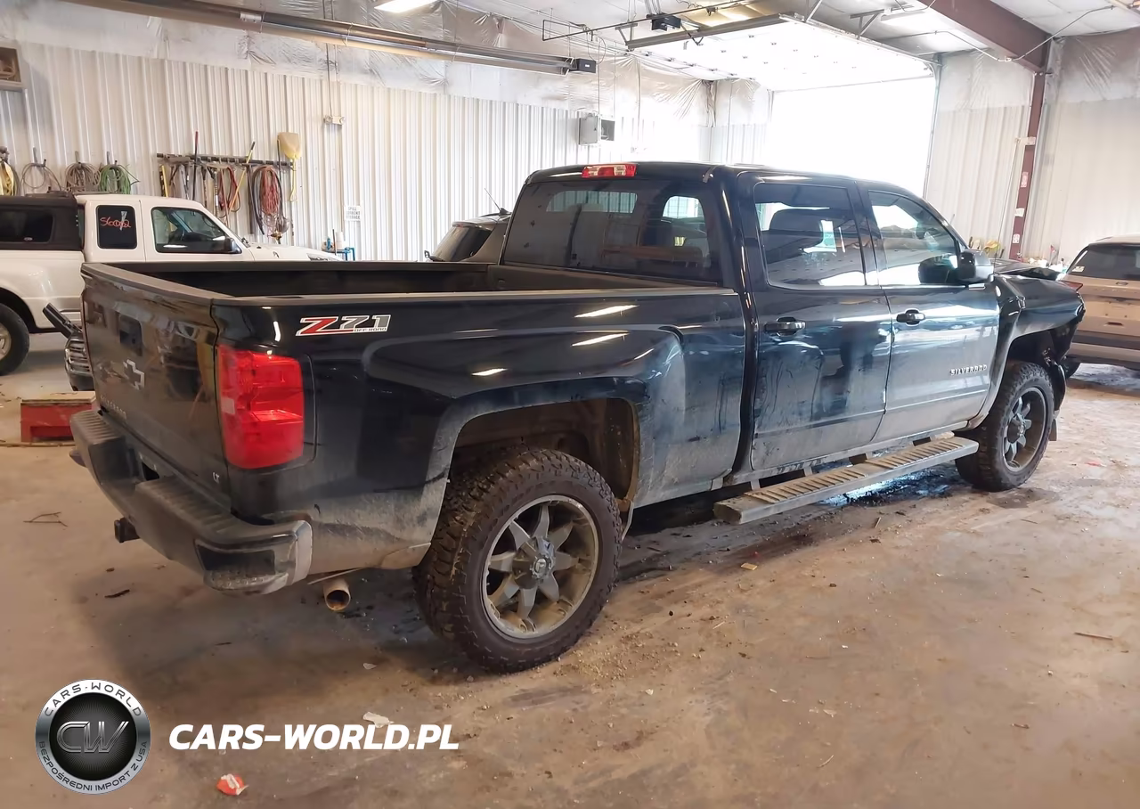 2017 Chevrolet Silverado 1500 Lt VIN:1GCUKREC4HF244729 - 4