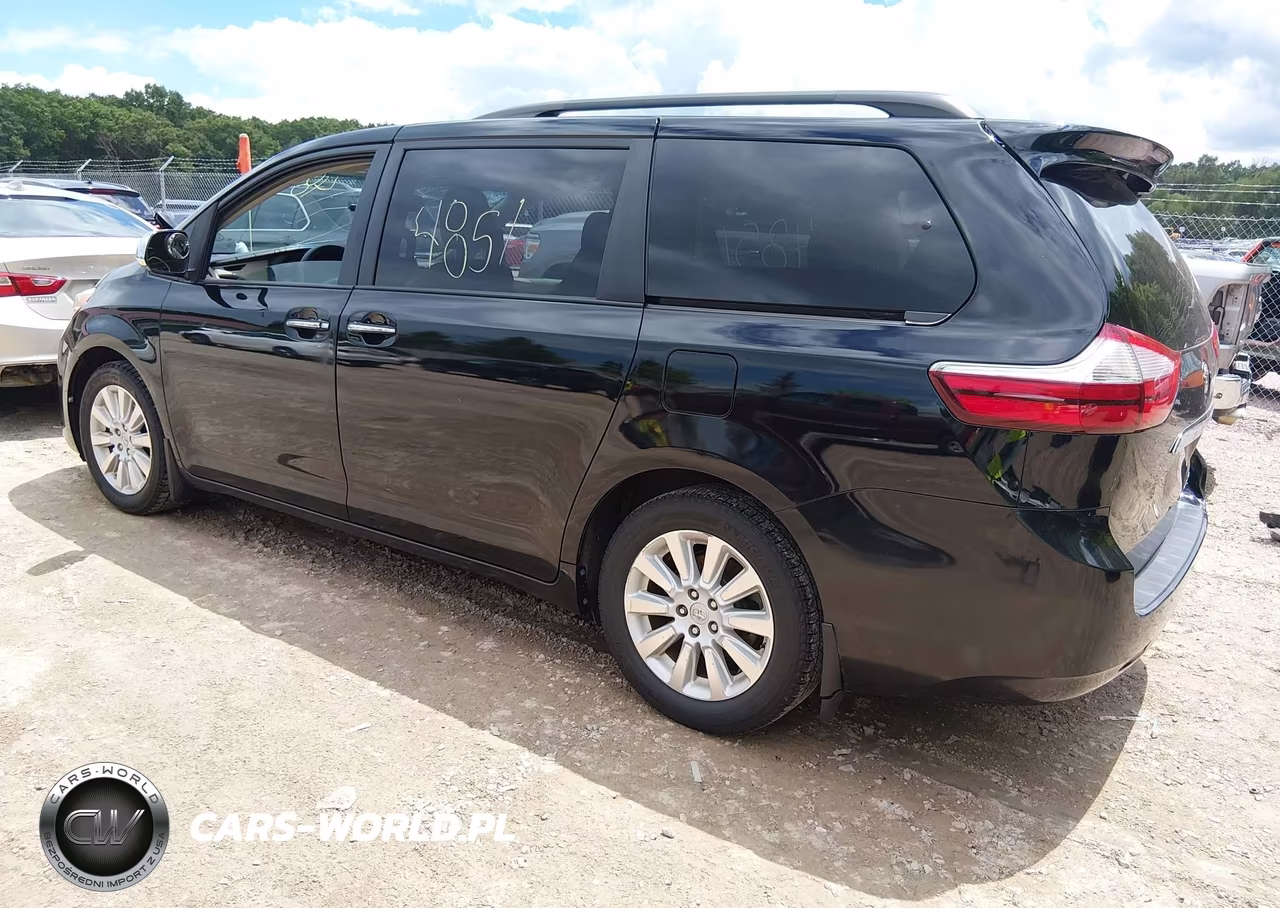 2015 Toyota Sienna Xle 7 Passenger VIN:5TDDK3DC5FS103907 - 3