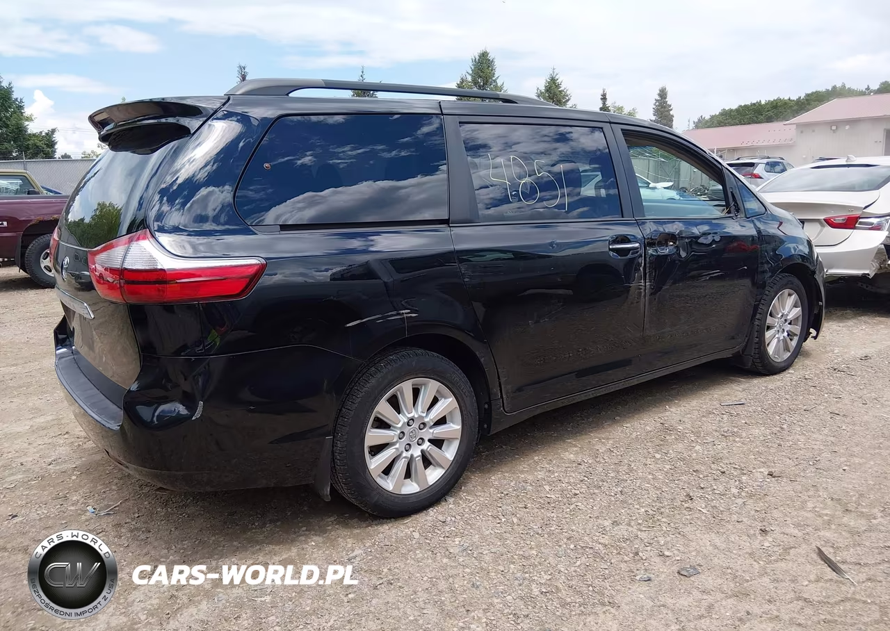 2015 Toyota Sienna Xle 7 Passenger VIN:5TDDK3DC5FS103907 - 4