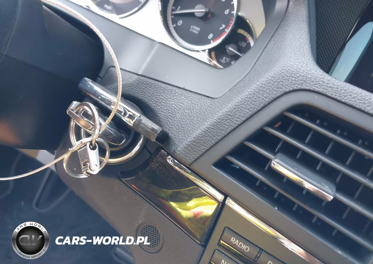 2012 Mercedes-Benz E 350 VIN:WDDKJ5KB2CF156811 - 11