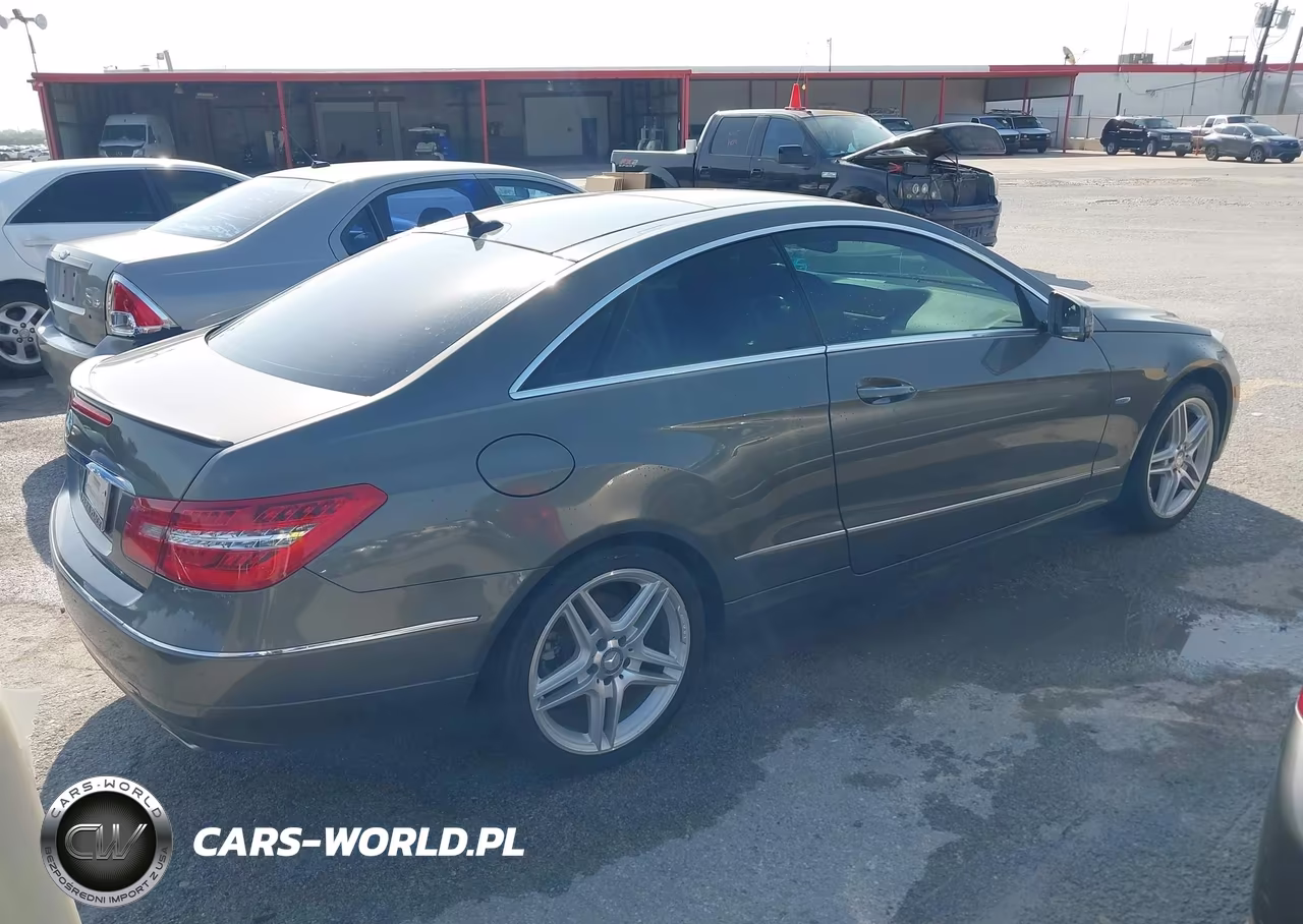 2012 Mercedes-Benz E 350 VIN:WDDKJ5KB2CF156811 - 4