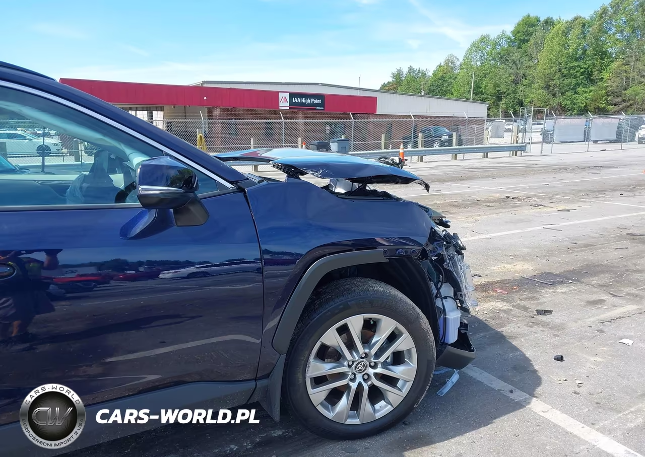 2025 Toyota Rav4 Xle Premium VIN:2T3C1RFV1SW380868 - 6