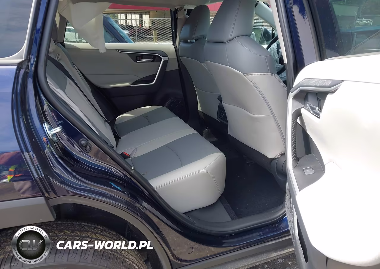 2025 Toyota Rav4 Xle Premium VIN:2T3C1RFV1SW380868 - 8