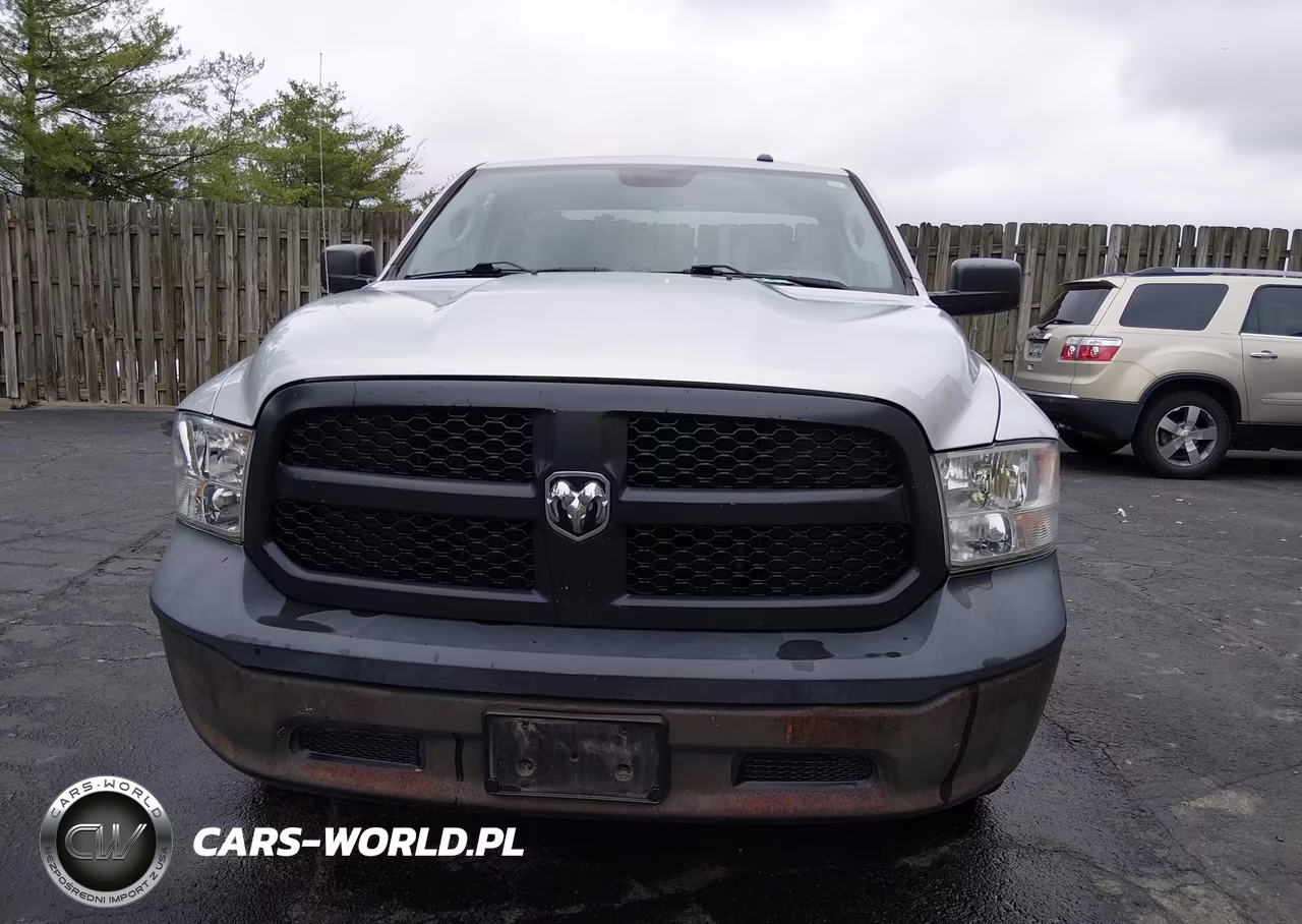 2019 Ram 1500 Classic VIN:3C6JR6DG0KG502890 - 16
