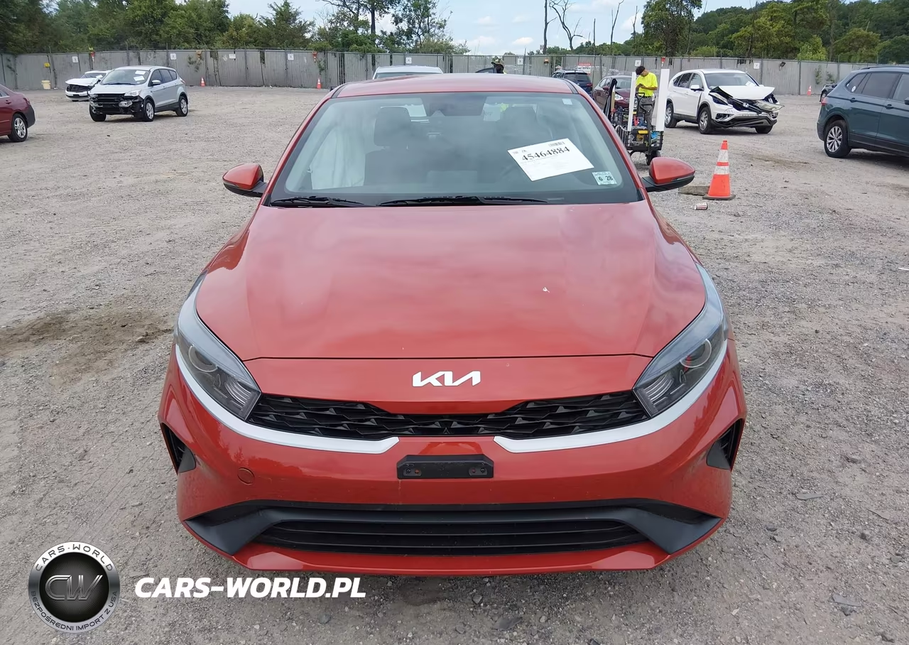 2023 Kia Forte Lxs VIN:3KPF24AD1PE623867 - 12