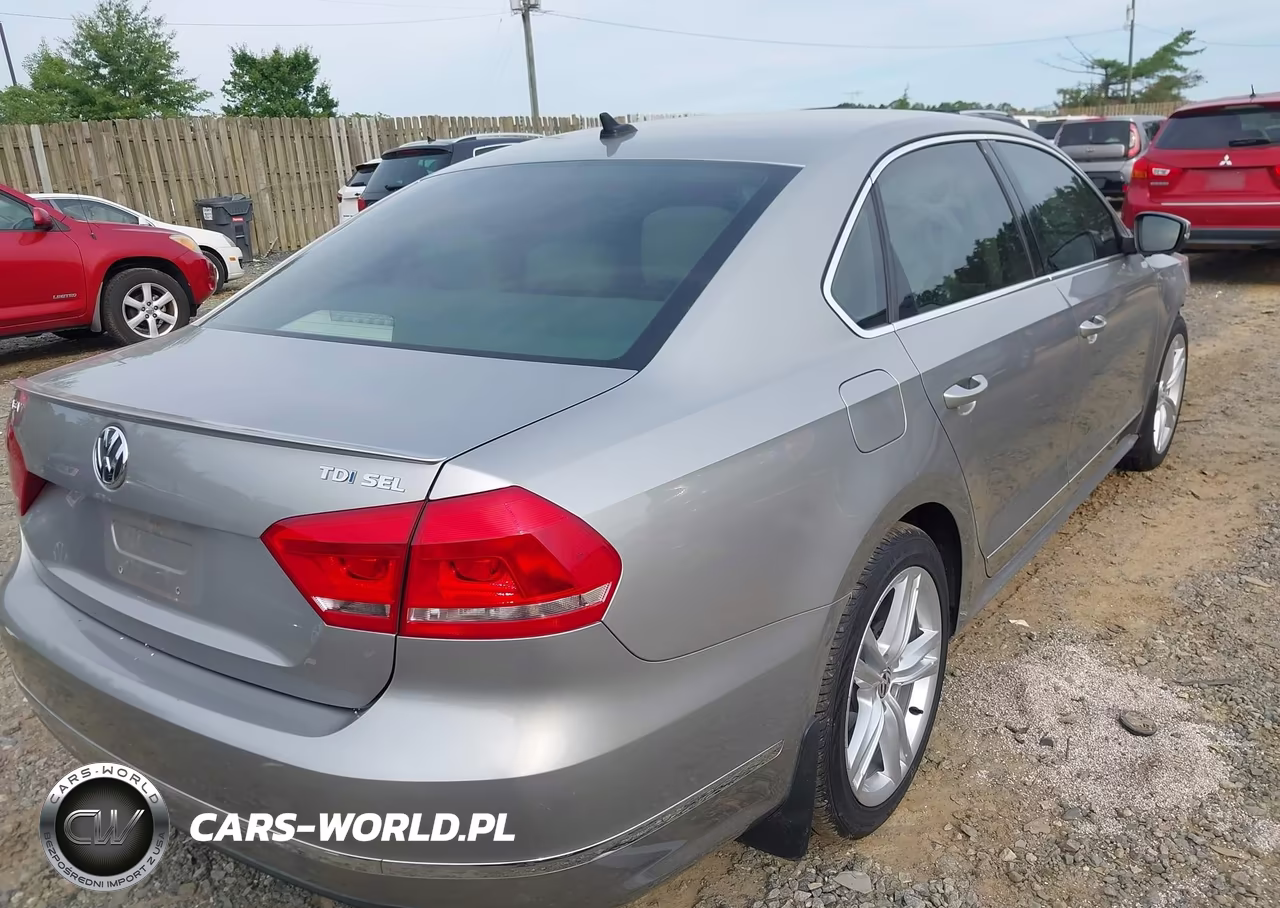 2014 Volkswagen Passat 2.0L Tdi Sel Premium VIN:1VWCN7A33EC040060 - 4