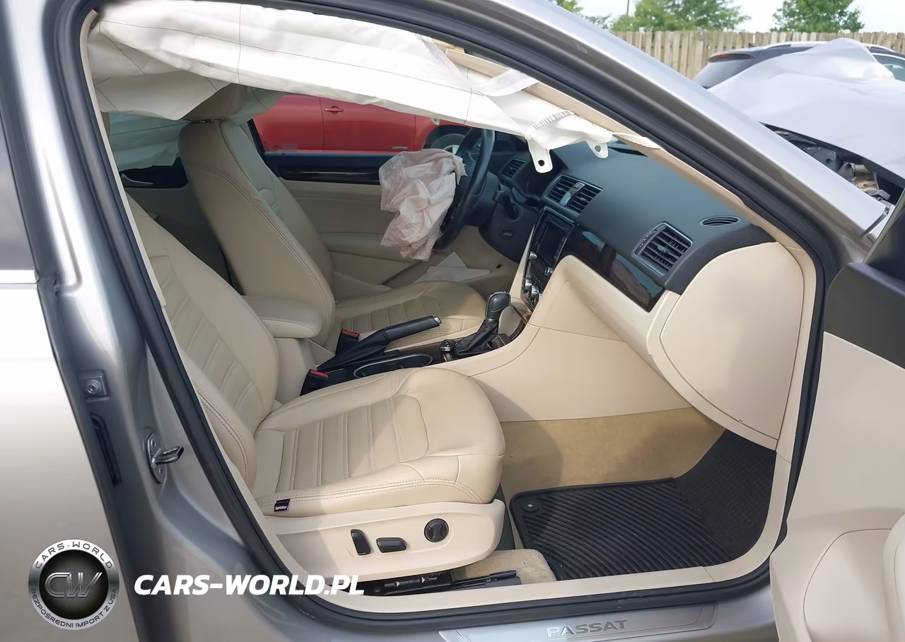 2014 Volkswagen Passat 2.0L Tdi Sel Premium VIN:1VWCN7A33EC040060 - 5